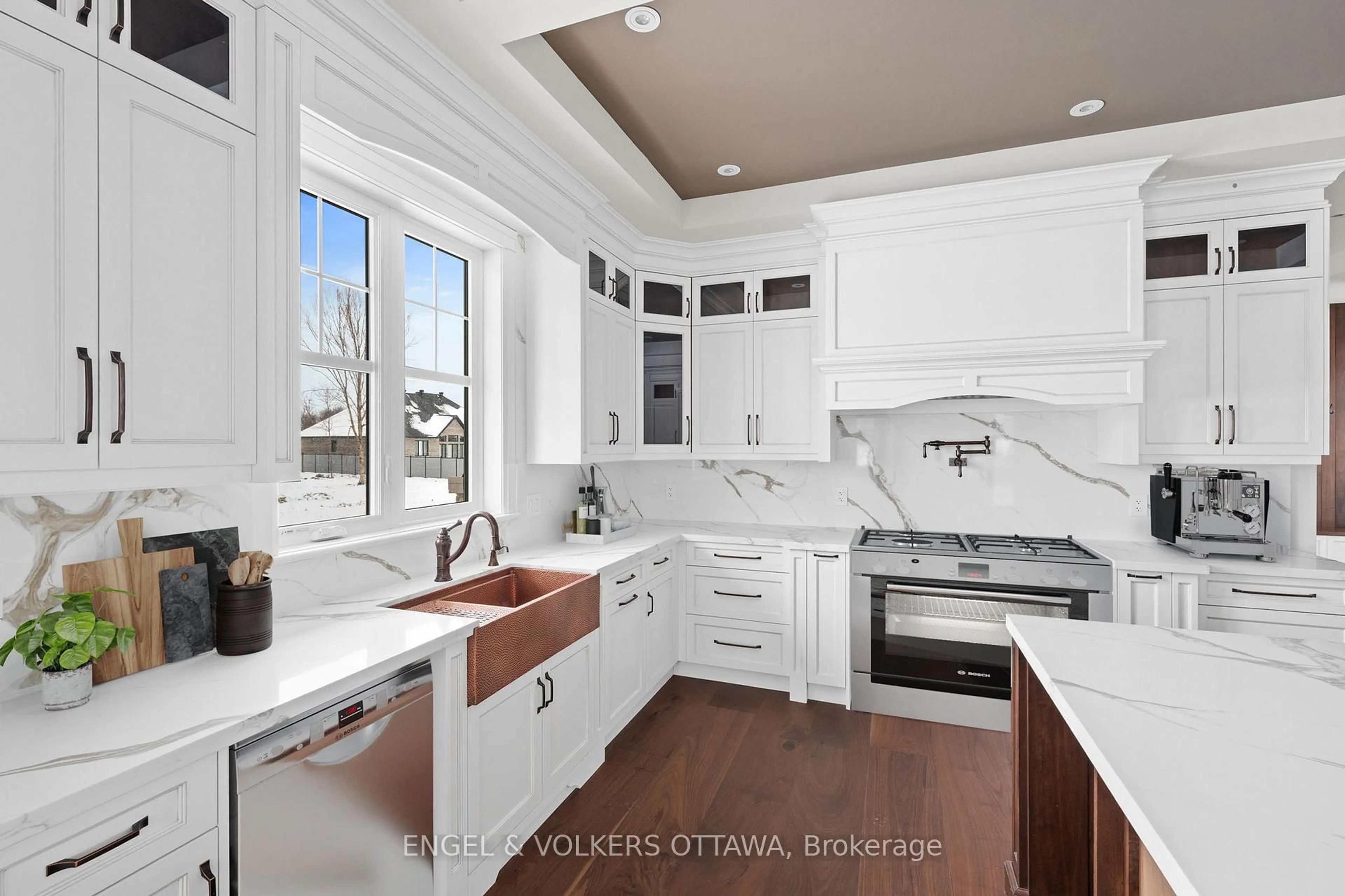 Open concept kitchen, ceramic/tile floor for 432 Ashbee Crt, Ottawa Ontario K4M 0A8