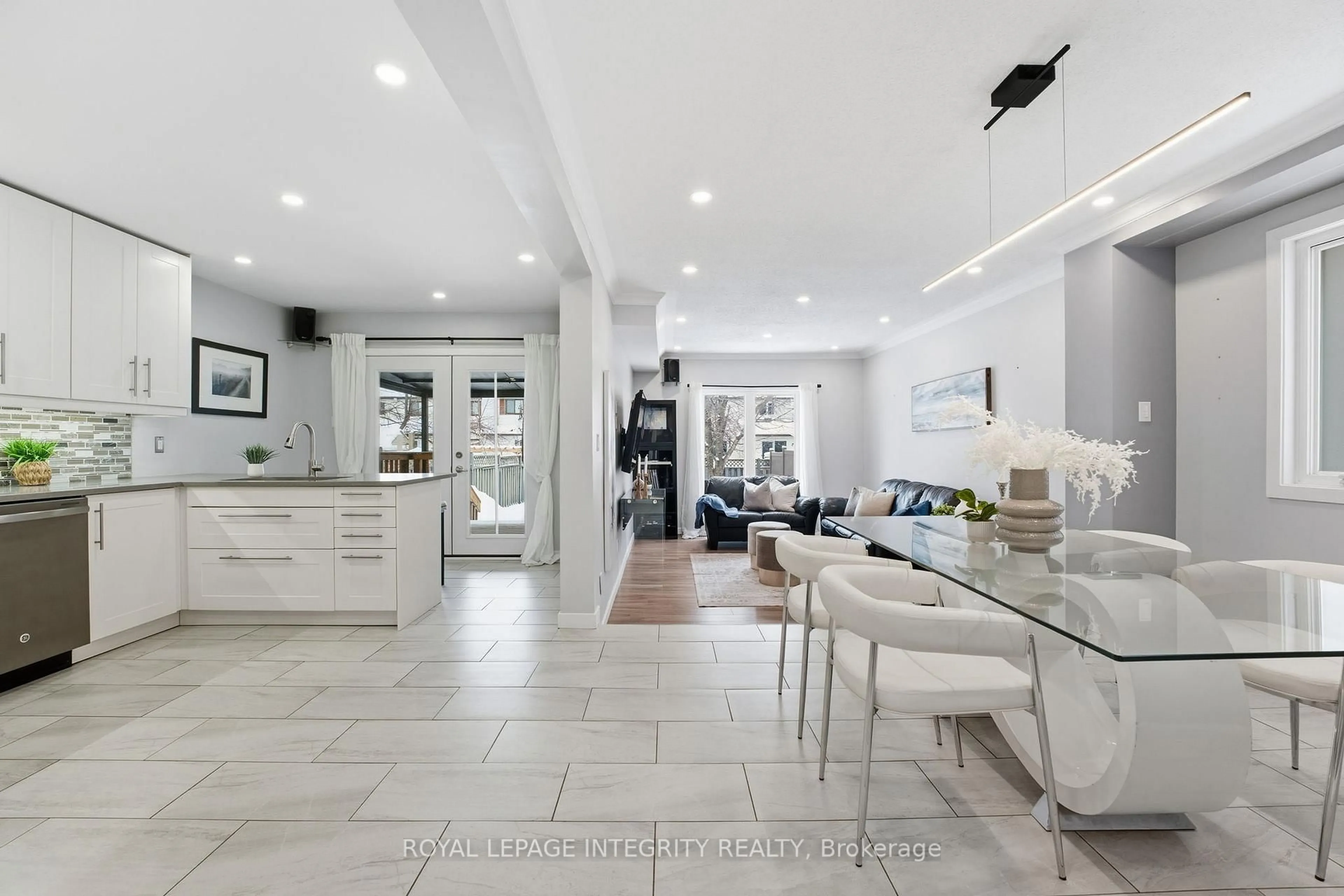 Contemporary kitchen, ceramic/tile floor for 32 Acklam Terr, Ottawa Ontario K2K 2H5