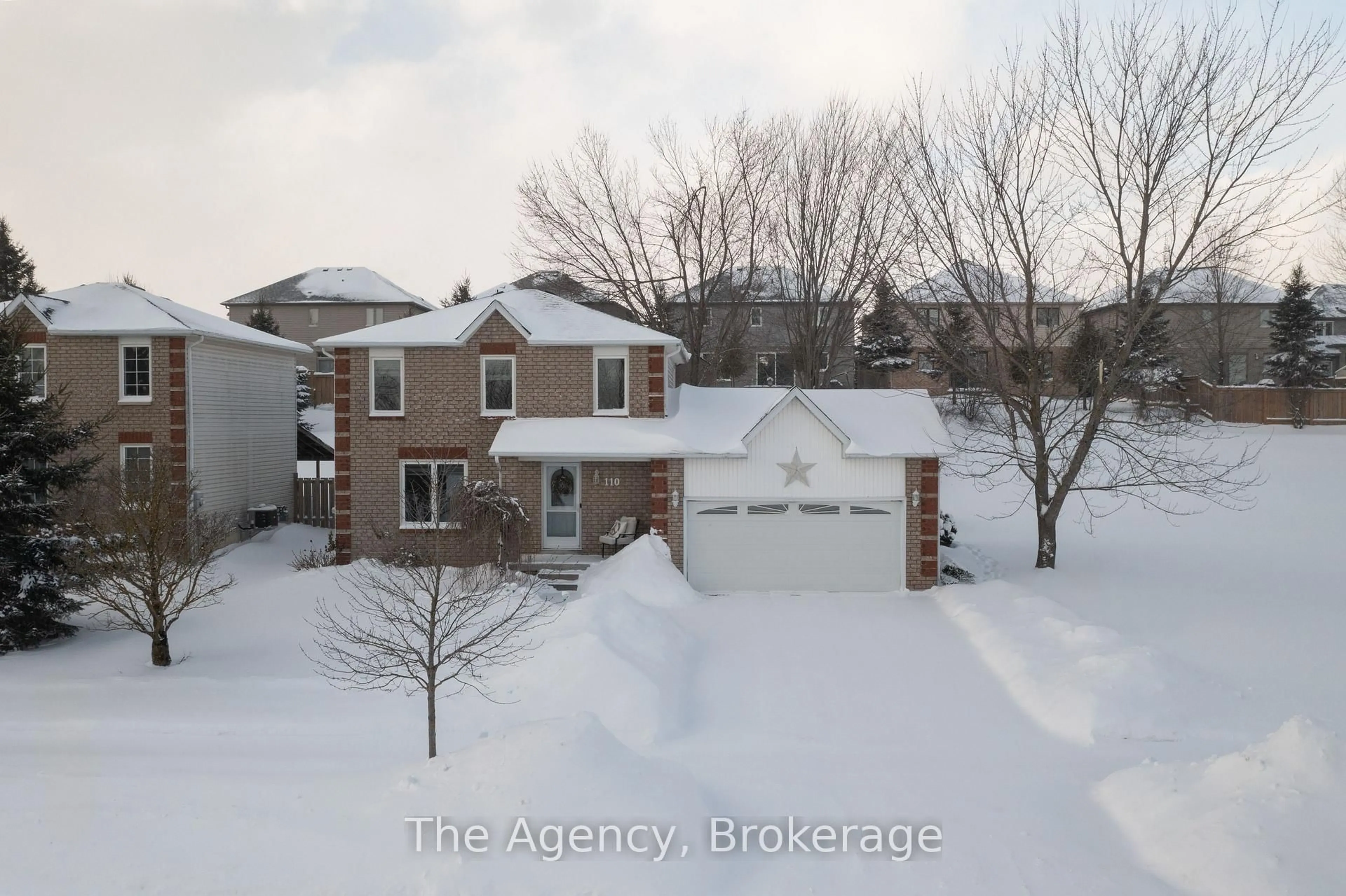 A pic from outside/outdoor area/front of a property/back of a property/a pic from drone, street for 110 Leeson St, East Luther Grand Valley Ontario L0N 1G0