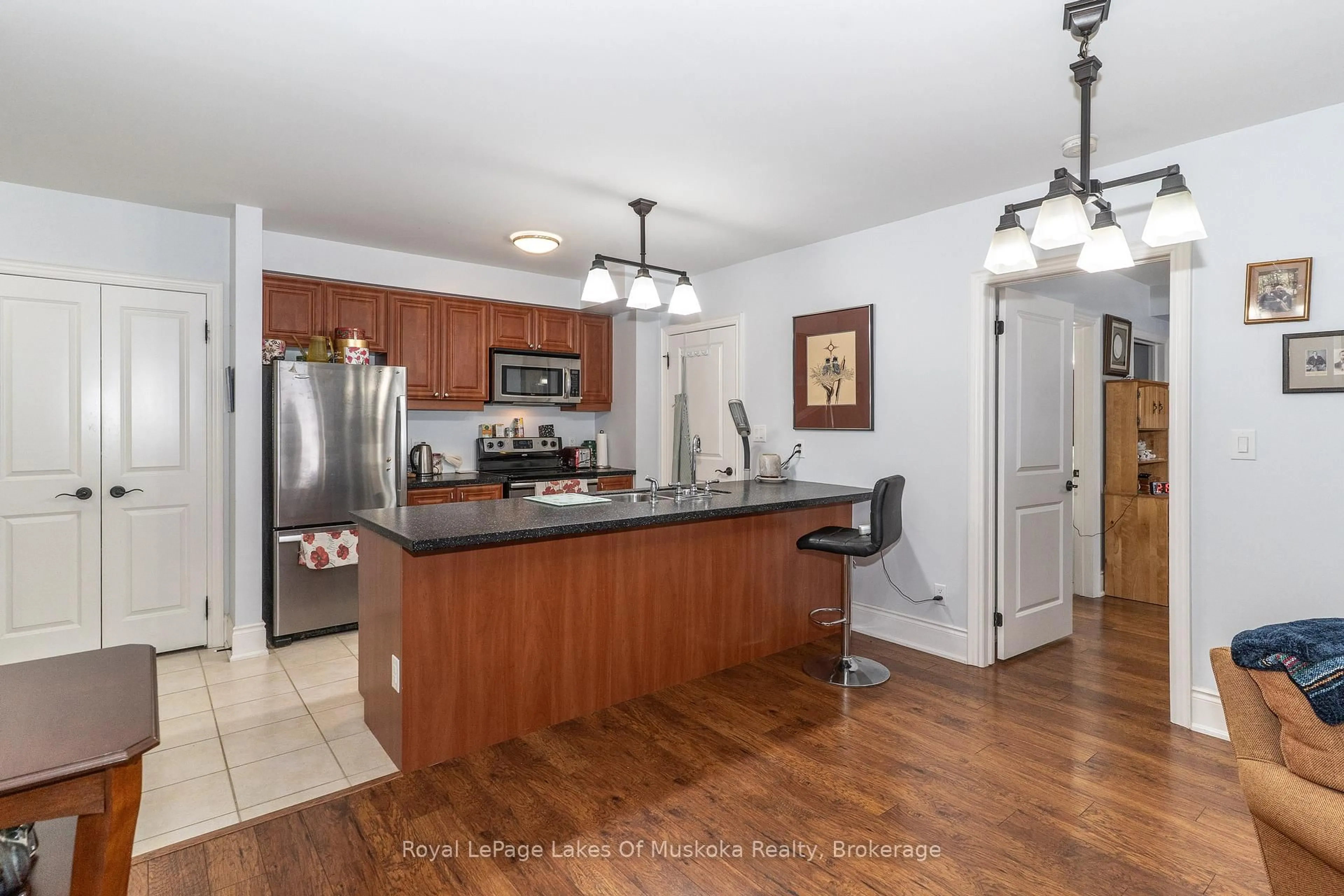 Open concept kitchen, unknown for 391 Manitoba St #202B, Bracebridge Ontario P1L 0B5