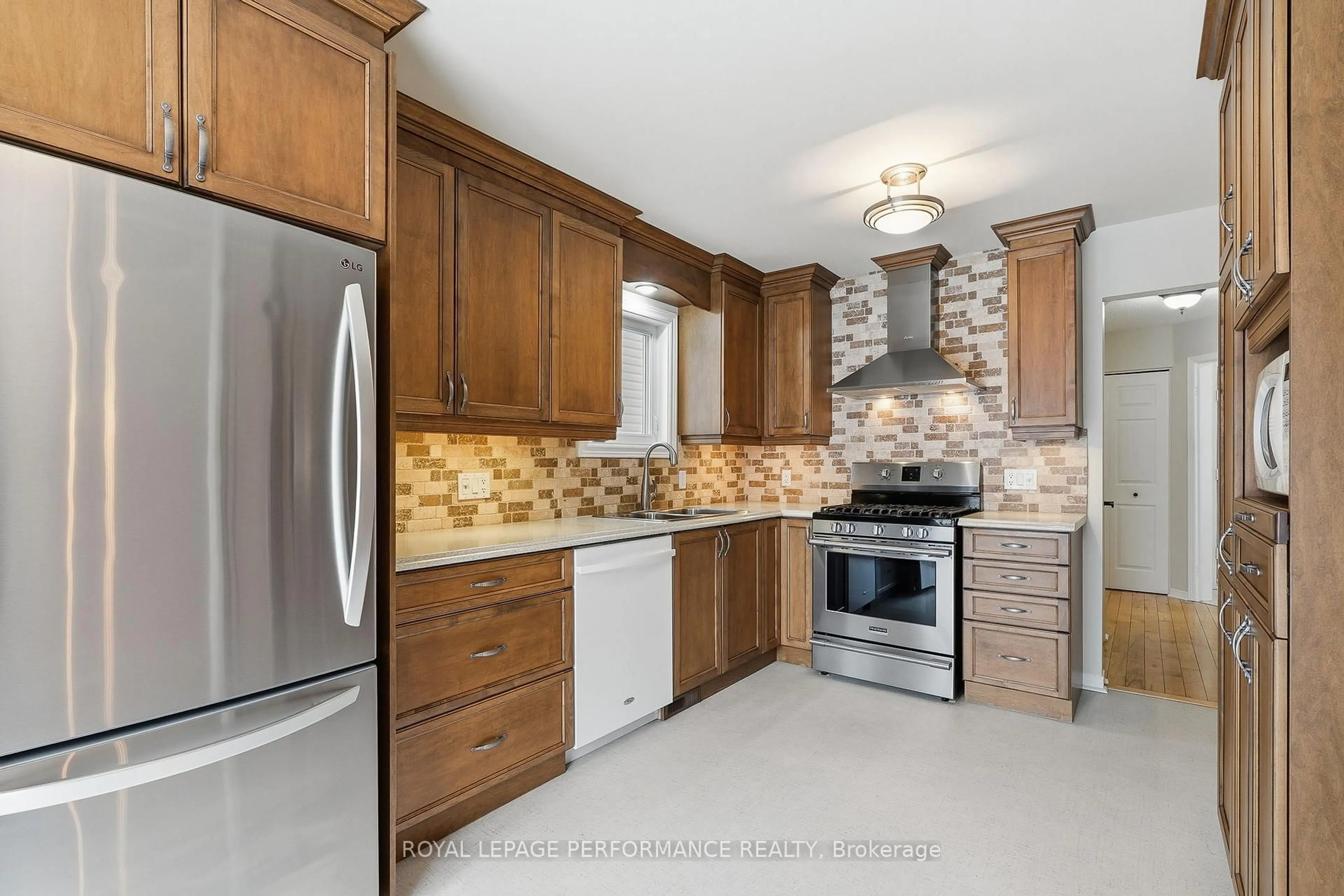 Contemporary kitchen, ceramic/tile floor for 1853 Sunland Dr, Orleans Ontario K4A 3S8