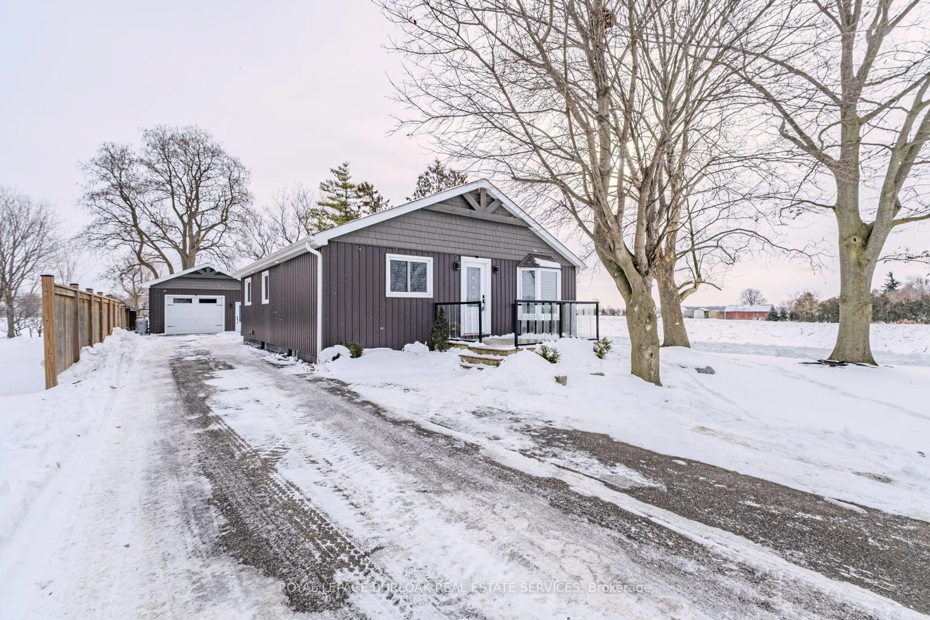 A pic from outside/outdoor area/front of a property/back of a property/a pic from drone, street for 556 Cockshutt Rd, Brant Ontario N0E 1R0