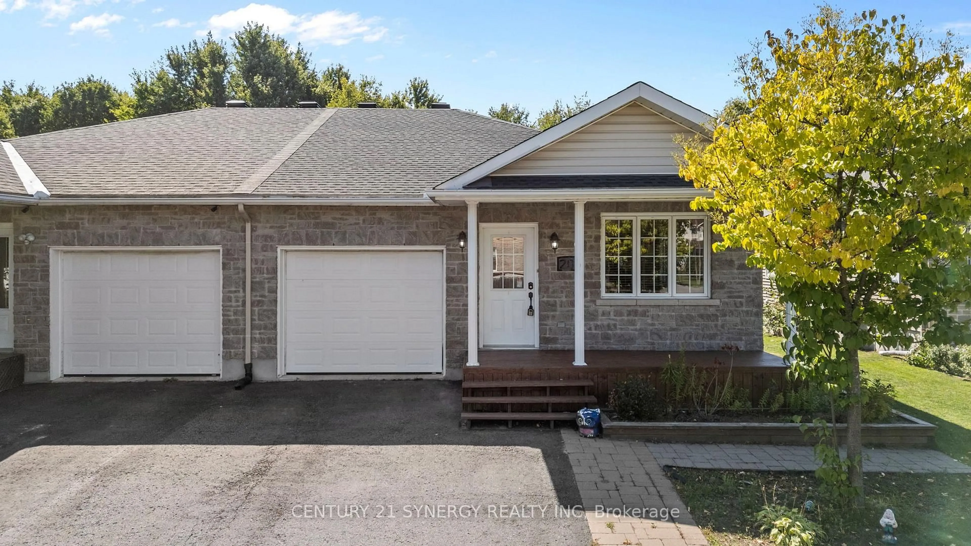 Home with vinyl exterior material, street for 204 Ottawa St, The Nation Ontario K0A 2M0