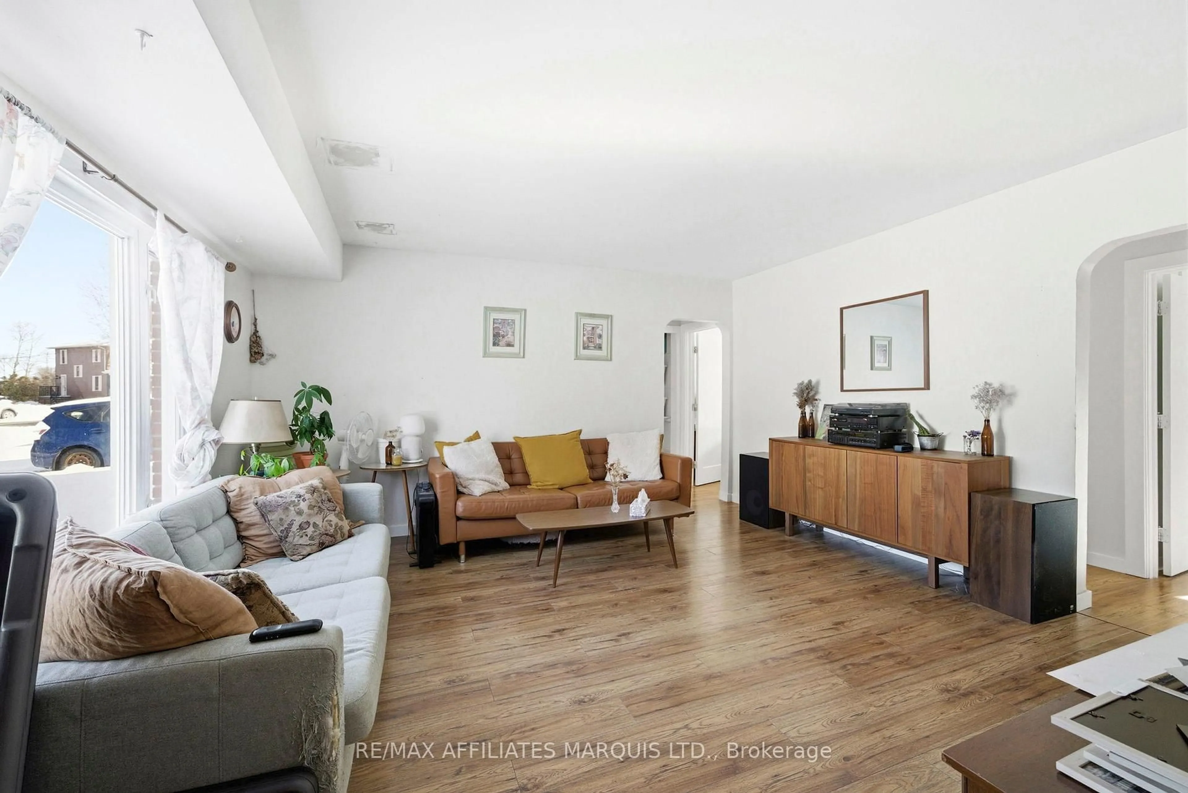 Living room with furniture, unknown for 29 Johnson Cres, South Stormont Ontario K0C 1P0