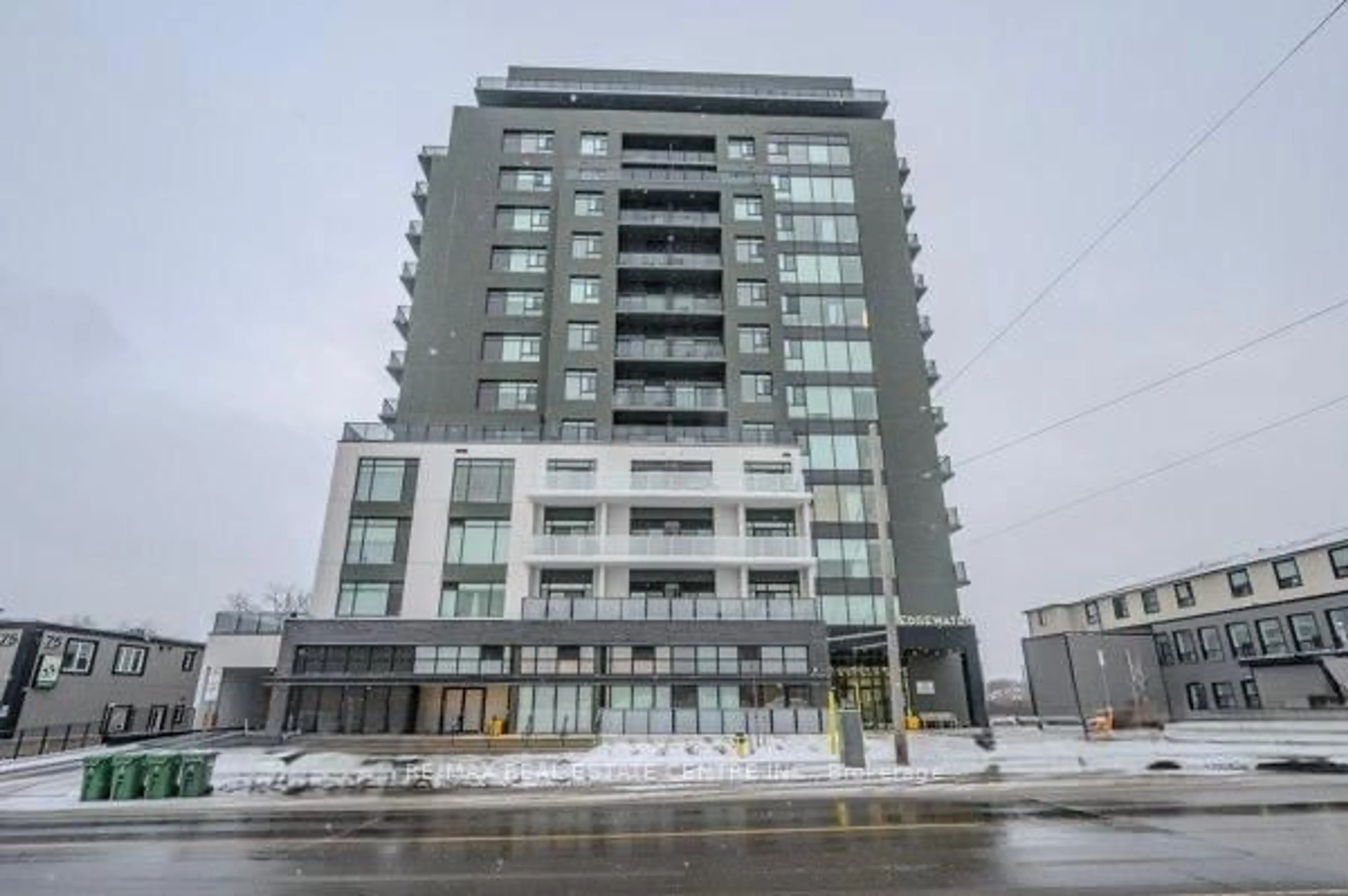 Indoor foyer for 71 Wyndham St #608, Guelph Ontario N1E 5R3