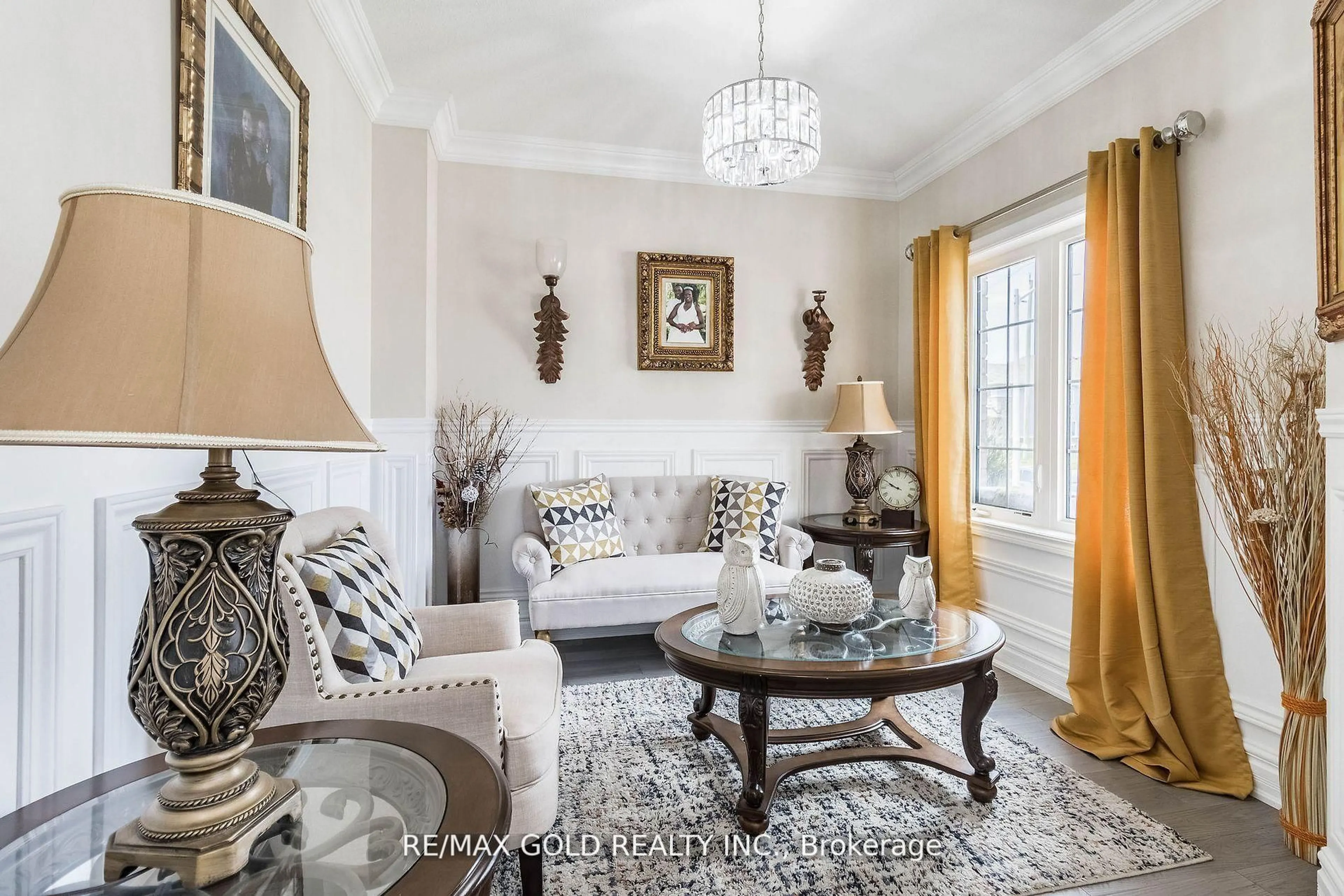 Living room with furniture, unknown for 115 Elm St, Southgate Ontario N0C 1B0