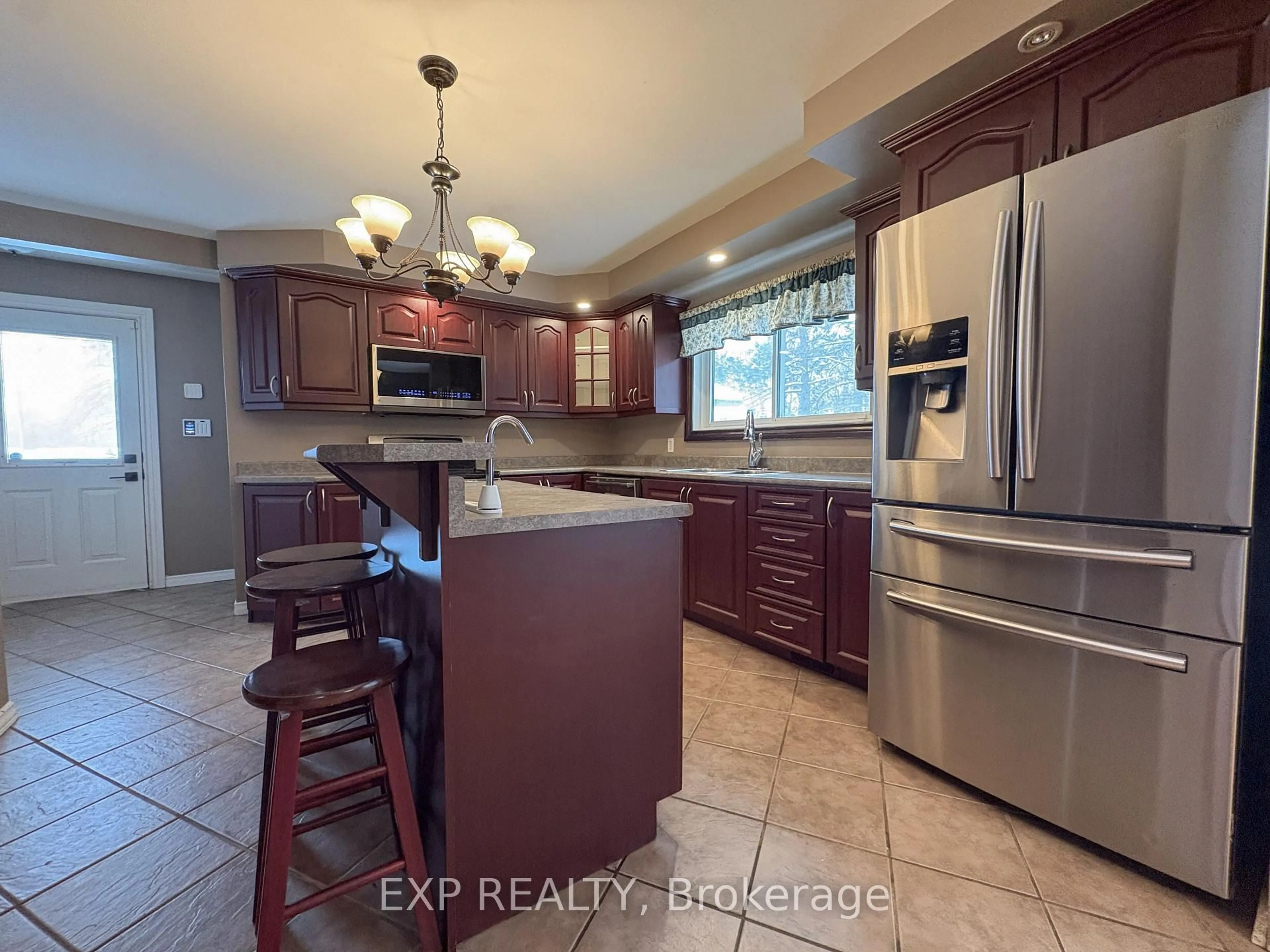 Open concept kitchen, ceramic/tile floor for 155 Kunopaski Rd, Renfrew Ontario K7V 3Z7