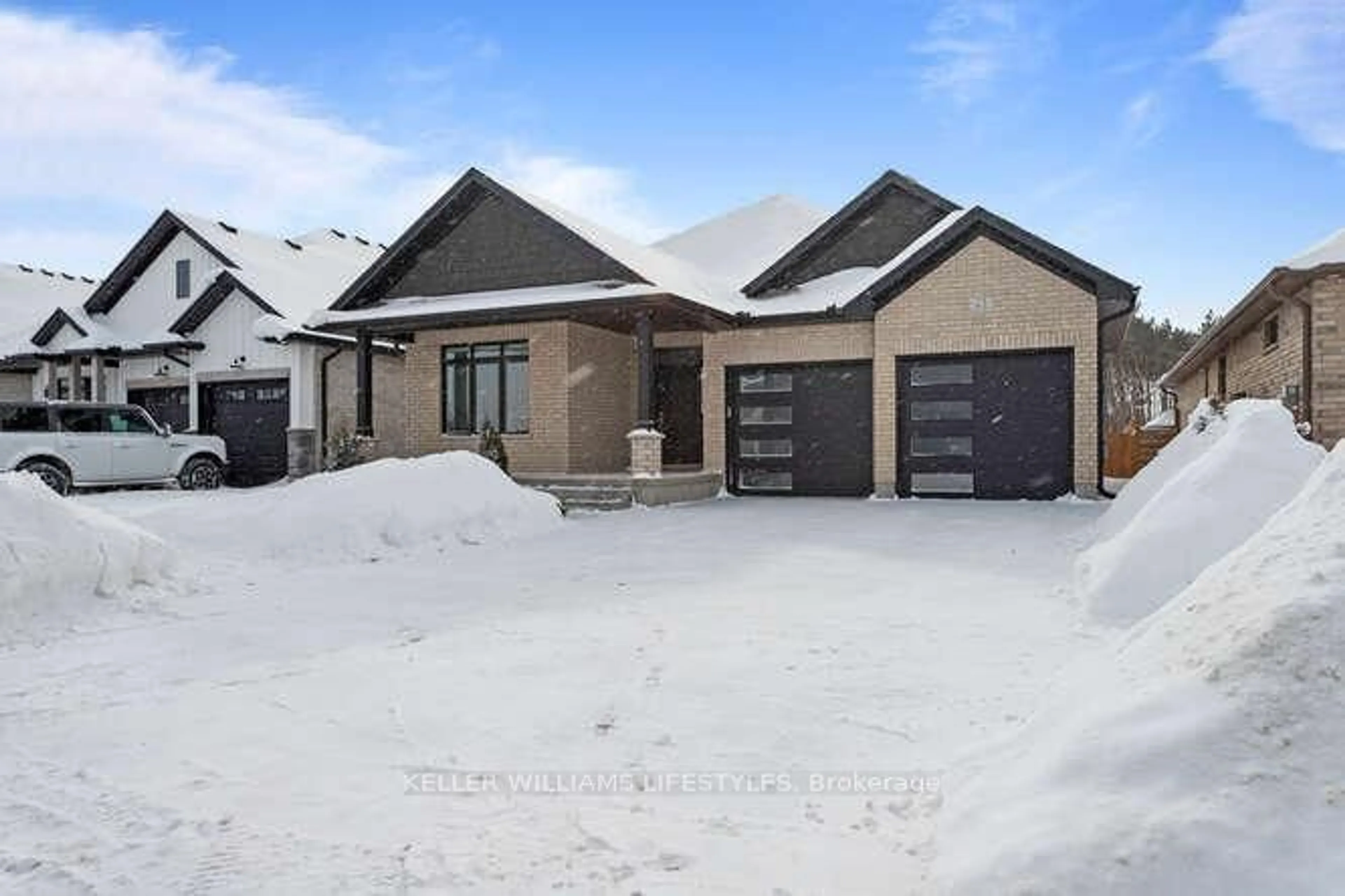 Unknown for 23 Elliot St, Strathroy-Caradoc Ontario N7G 3H4