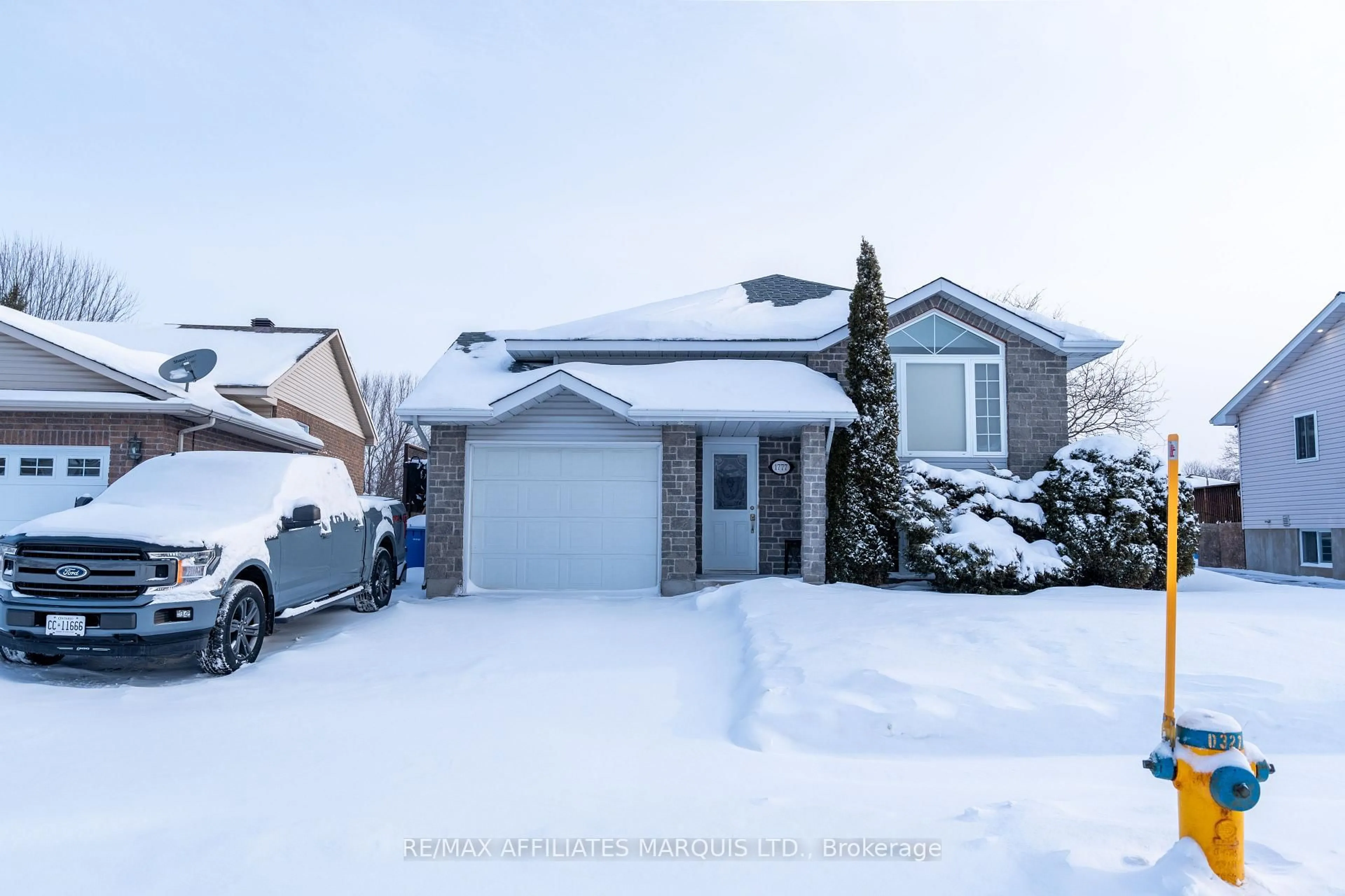 Unknown for 1777 Cumberland St, Cornwall Ontario K6J 5V1