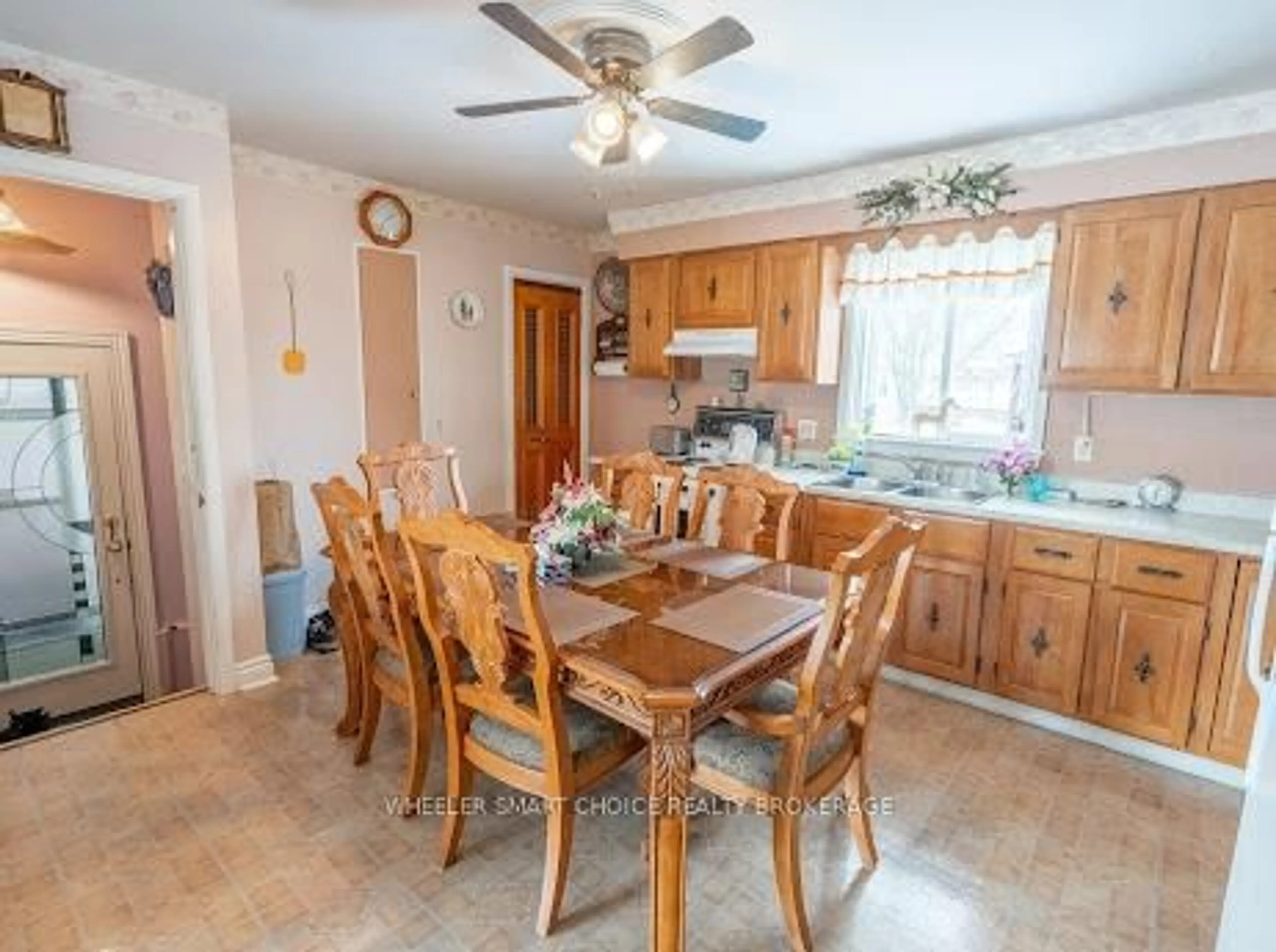 Dining room, unknown for 1342 Newark Ave, Cornwall Ontario K6J 4X2