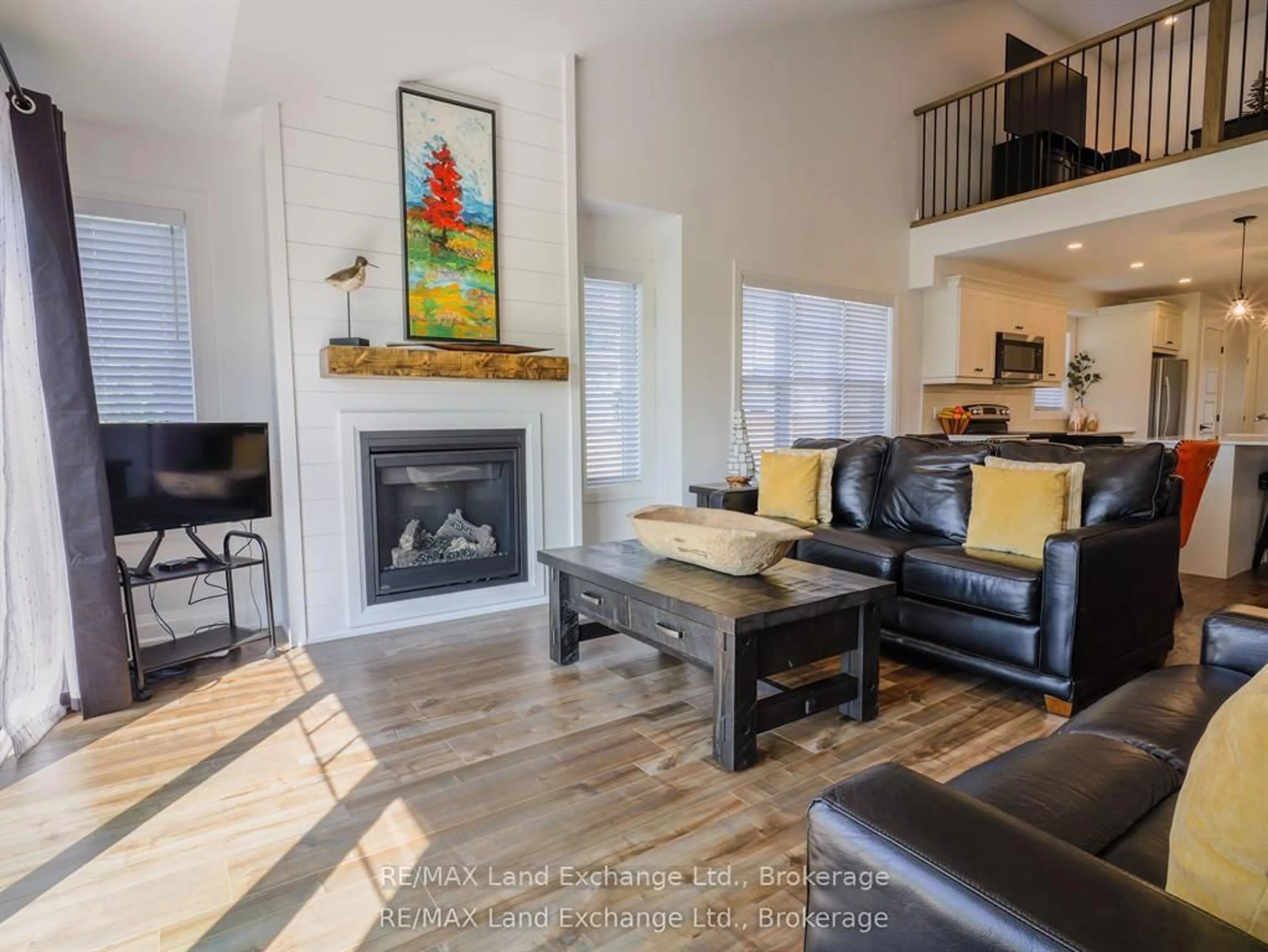 Living room with furniture, unknown for 2 Fairway Lane, Saugeen Shores Ontario N0H 2C3