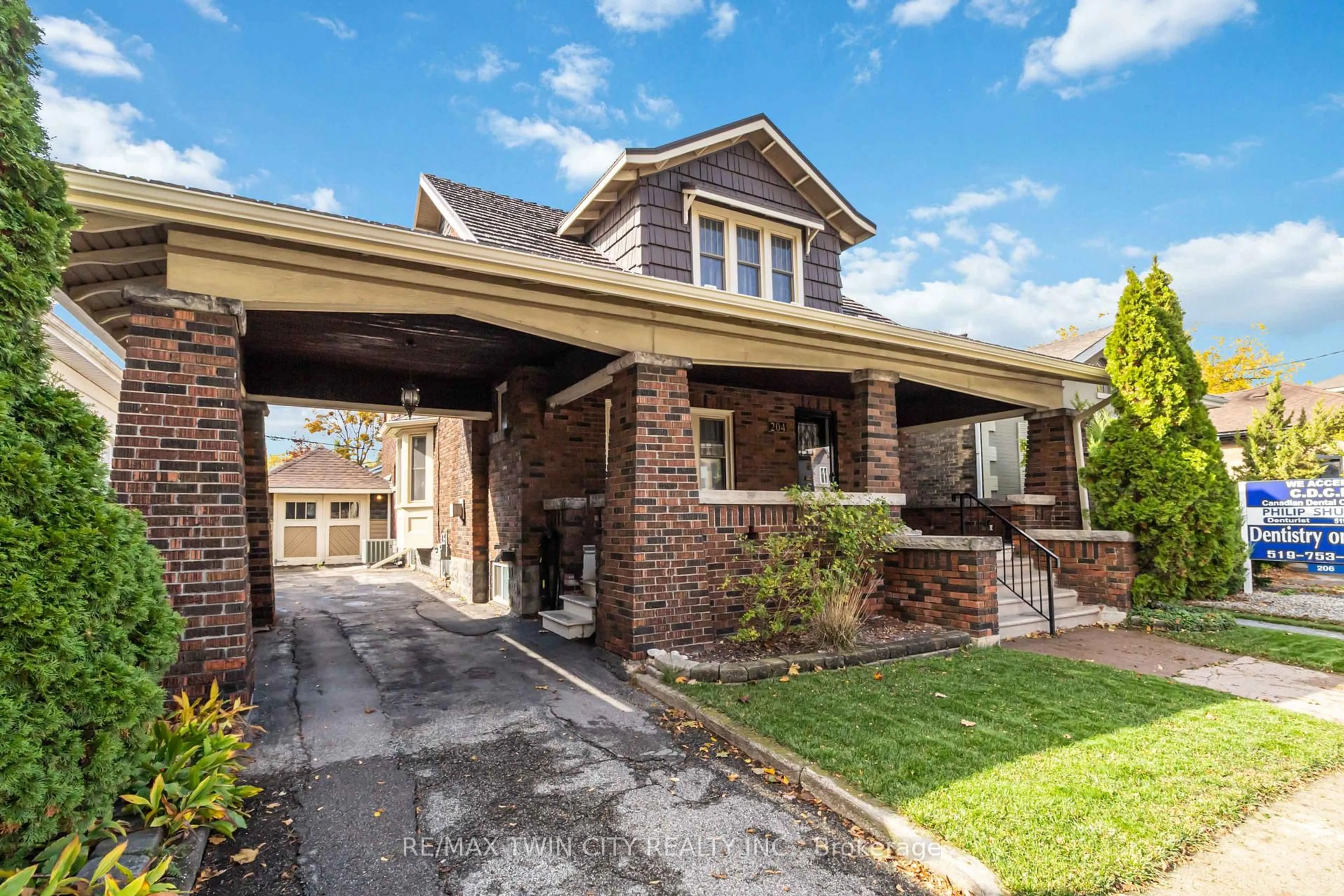 Home with brick exterior material, street for 204 Brant Ave, Brantford Ontario N3T 3H9