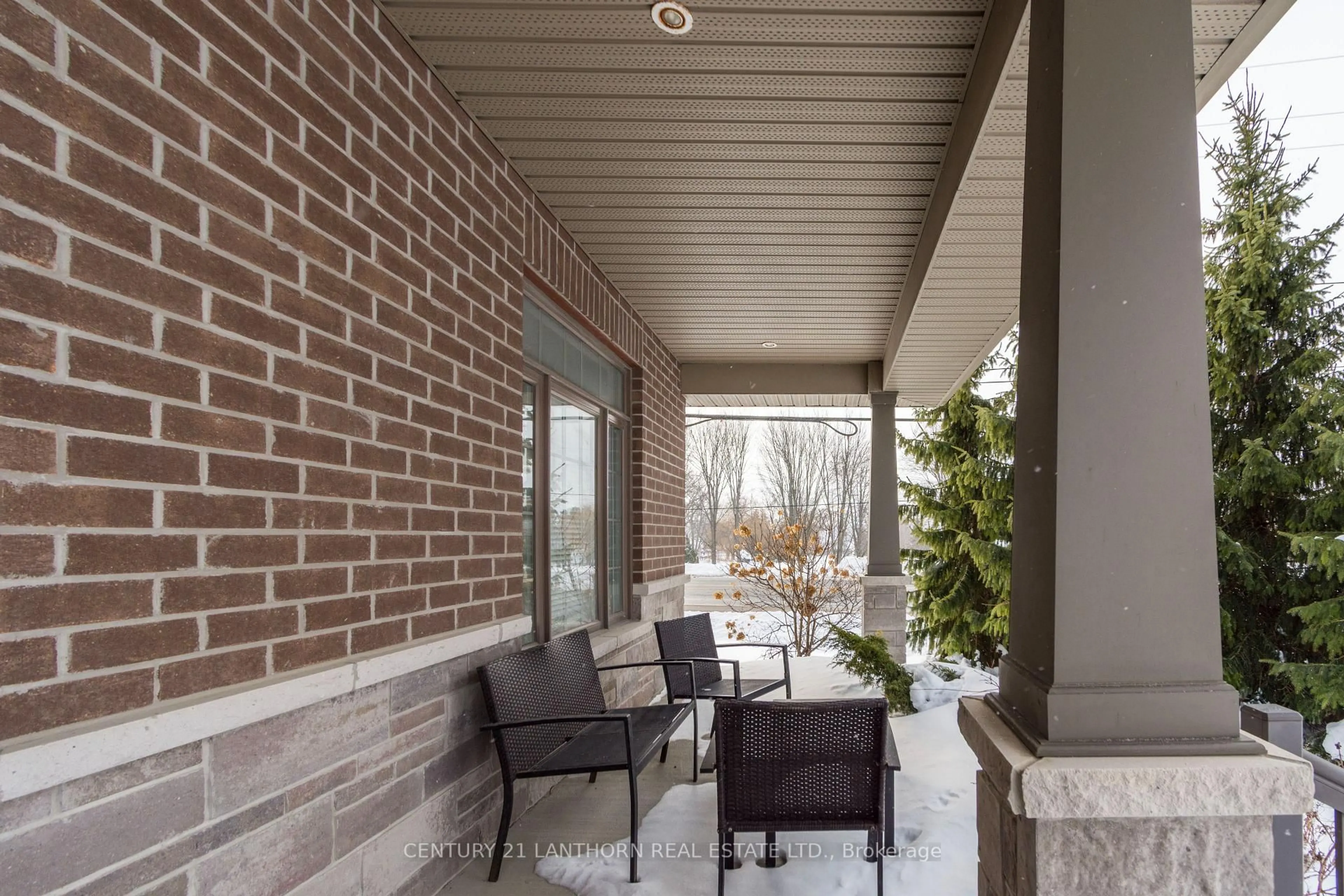 Patio, street for 2 Stonecrest Blvd, Quinte West Ontario K8R 0A2