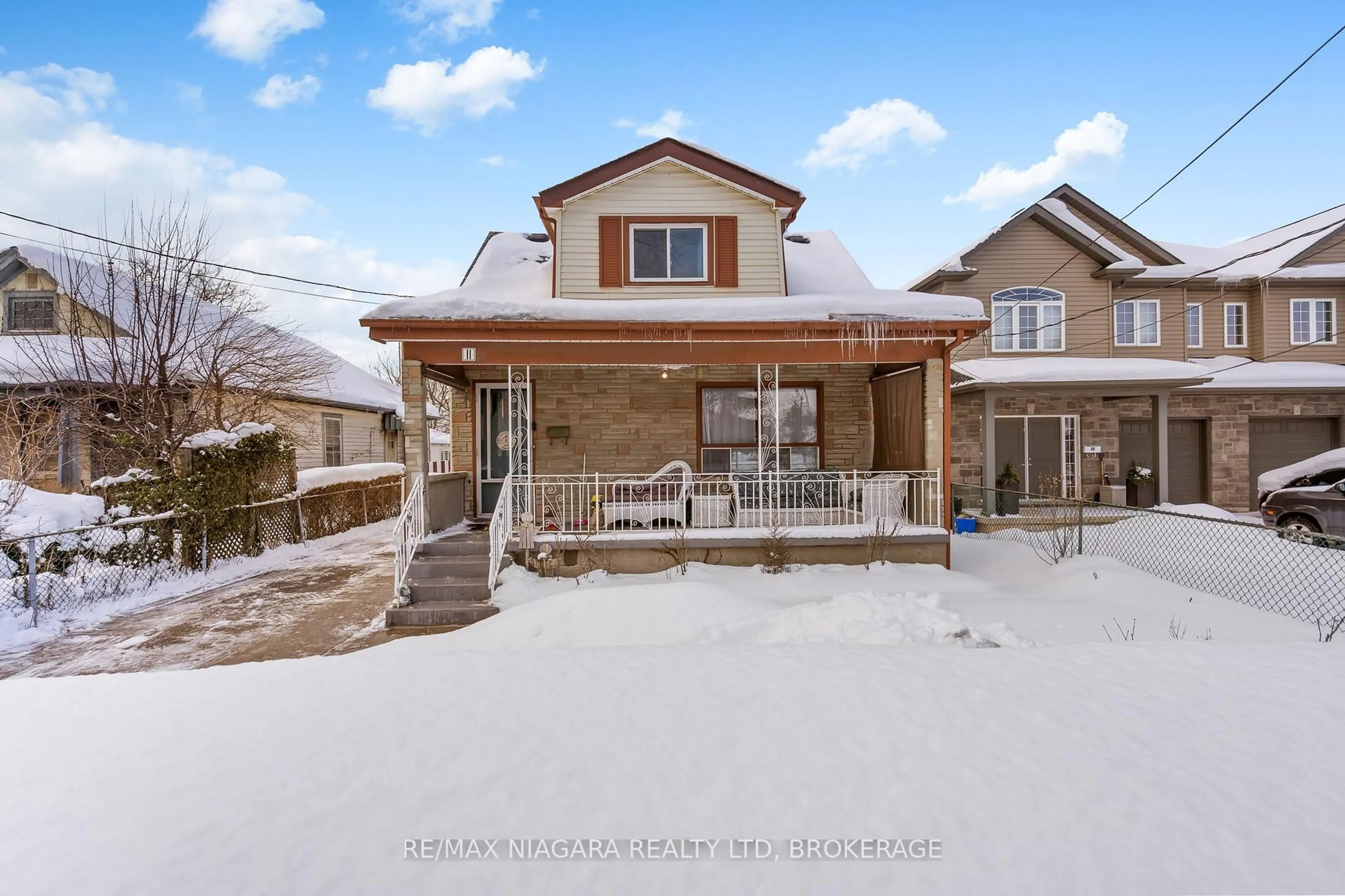 Unknown for 11 Cleveland St, Thorold Ontario L2V 3K3