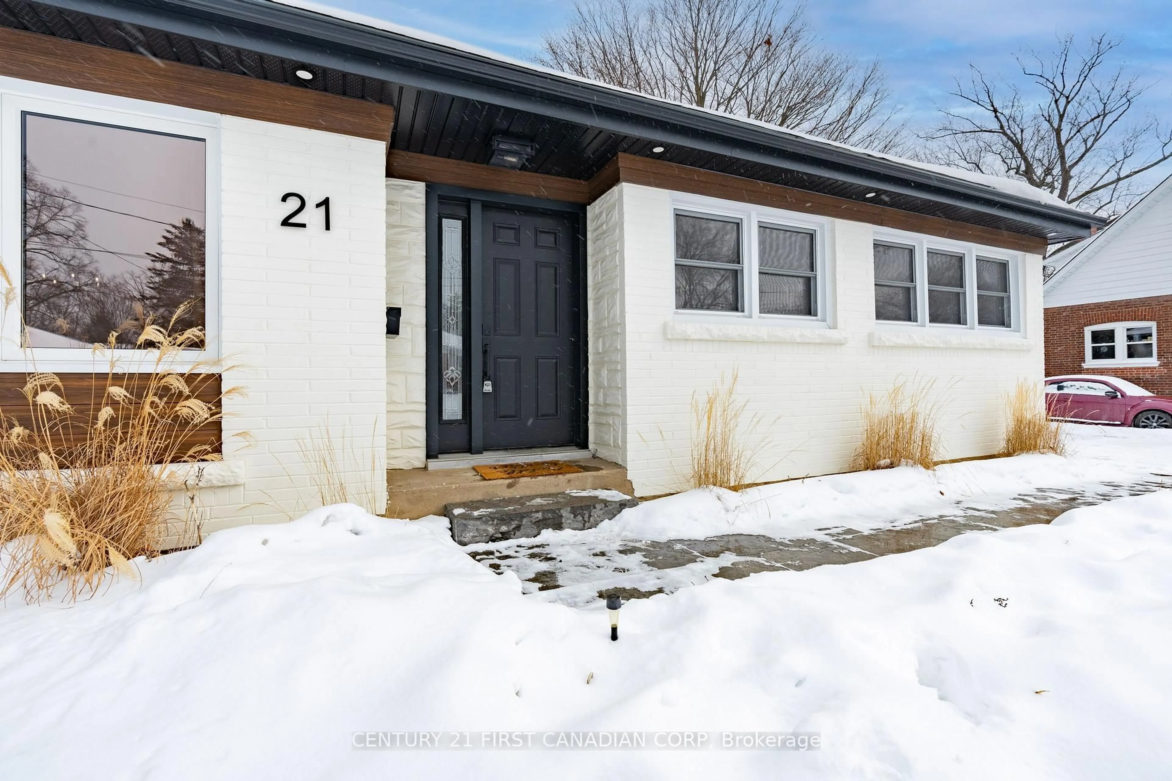 Unknown for 21 Beverly Rd, Brantford Ontario N3S 6W6