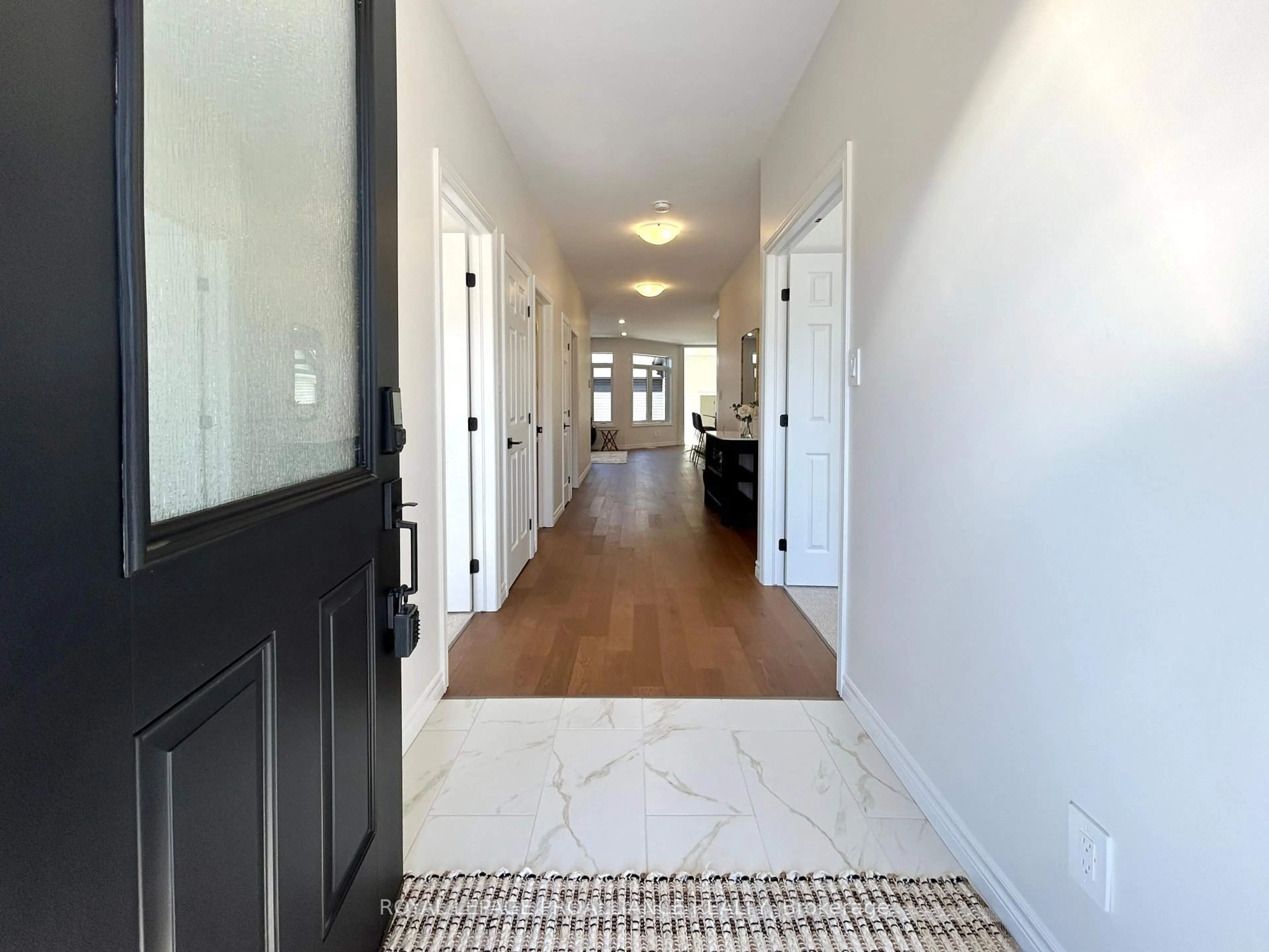 Indoor entryway for 81 Athabaska Dr, Belleville Ontario K8N 0T1