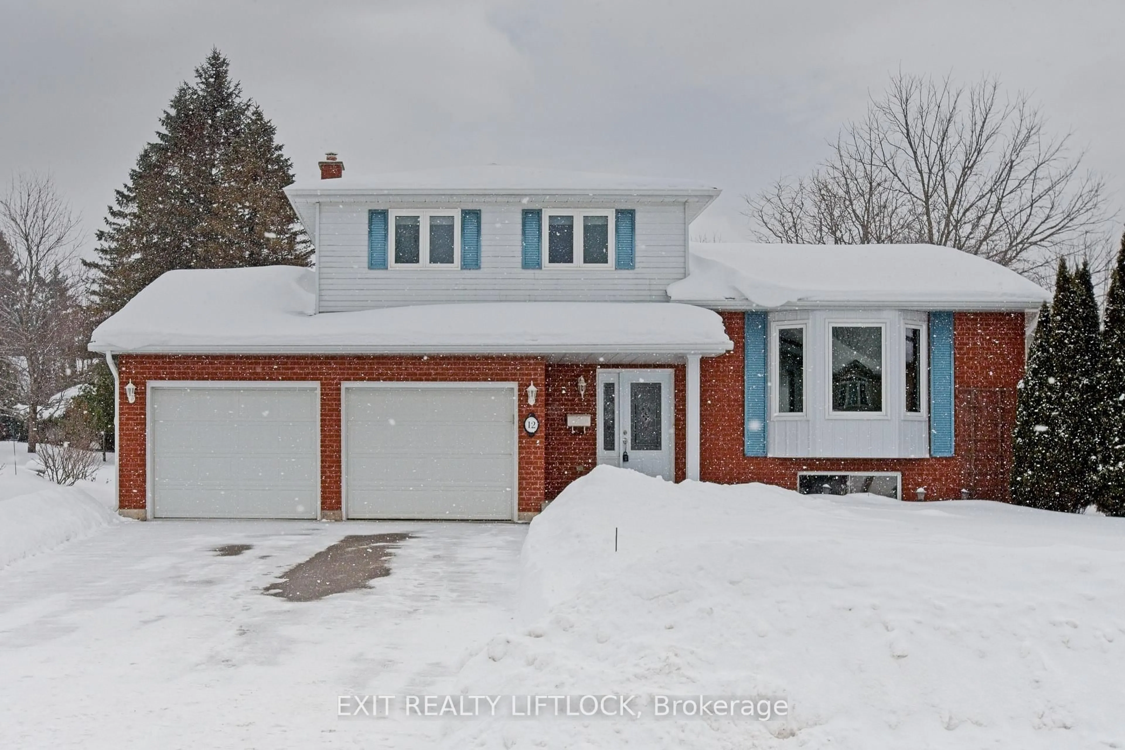 A pic from outside/outdoor area/front of a property/back of a property/a pic from drone, street for 12 Victoria Ave, Smith-Ennismore-Lakefield Ontario K0L 2H0