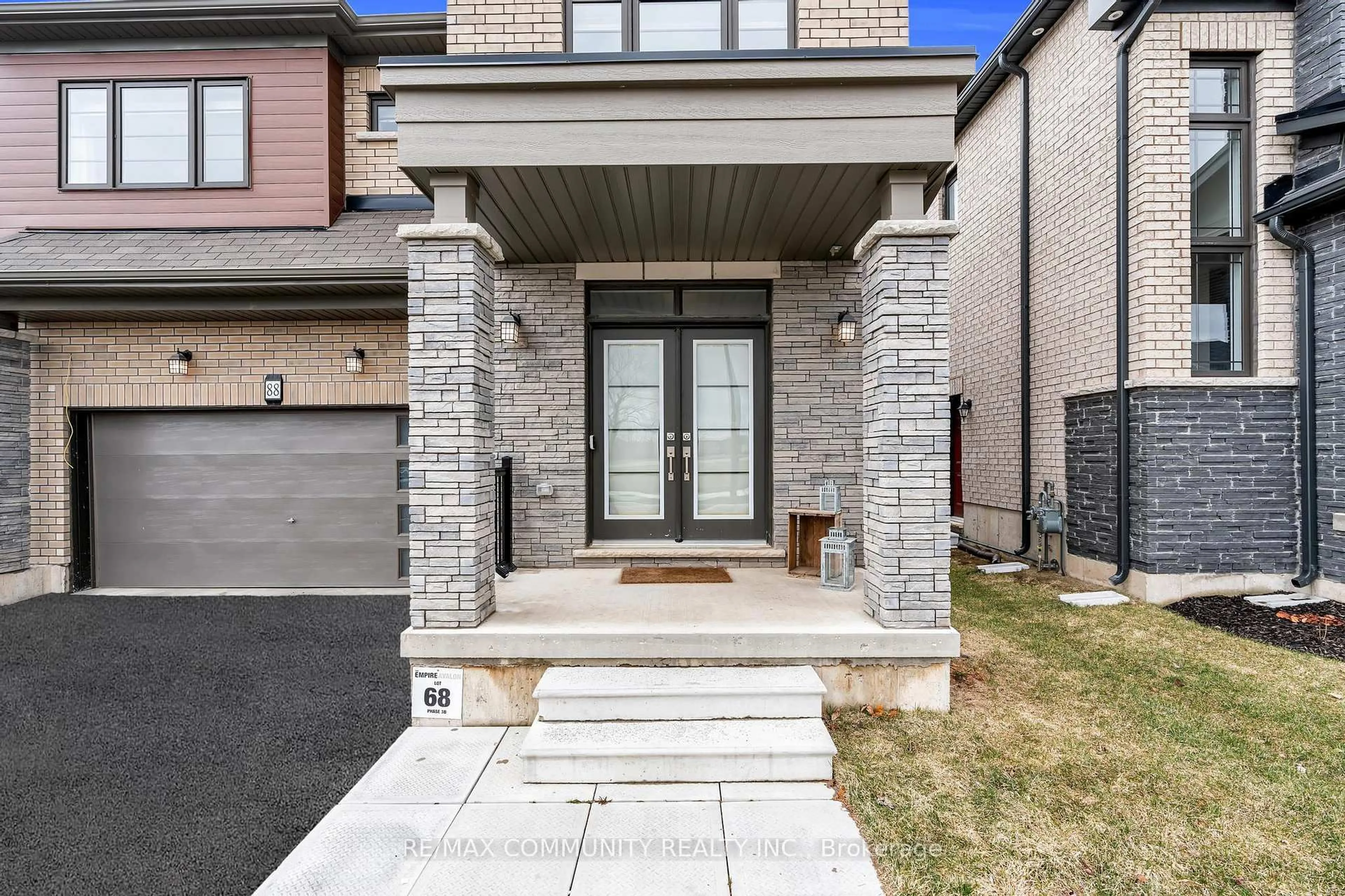 Home with brick exterior material, street for 88 Sundin Dr, Haldimand Ontario N3W 0H1