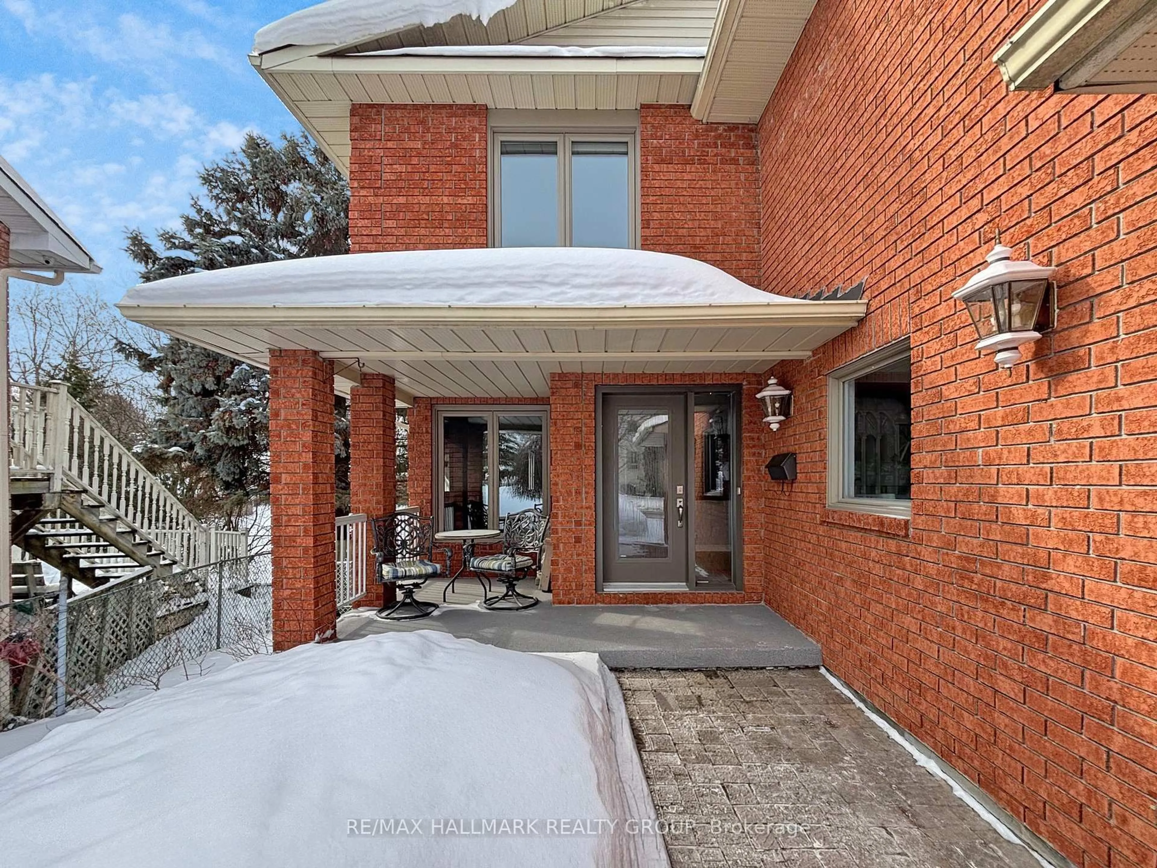 Home with brick exterior material, street for 1354 Gaultois Ave, Ottawa Ontario K1C 3G6