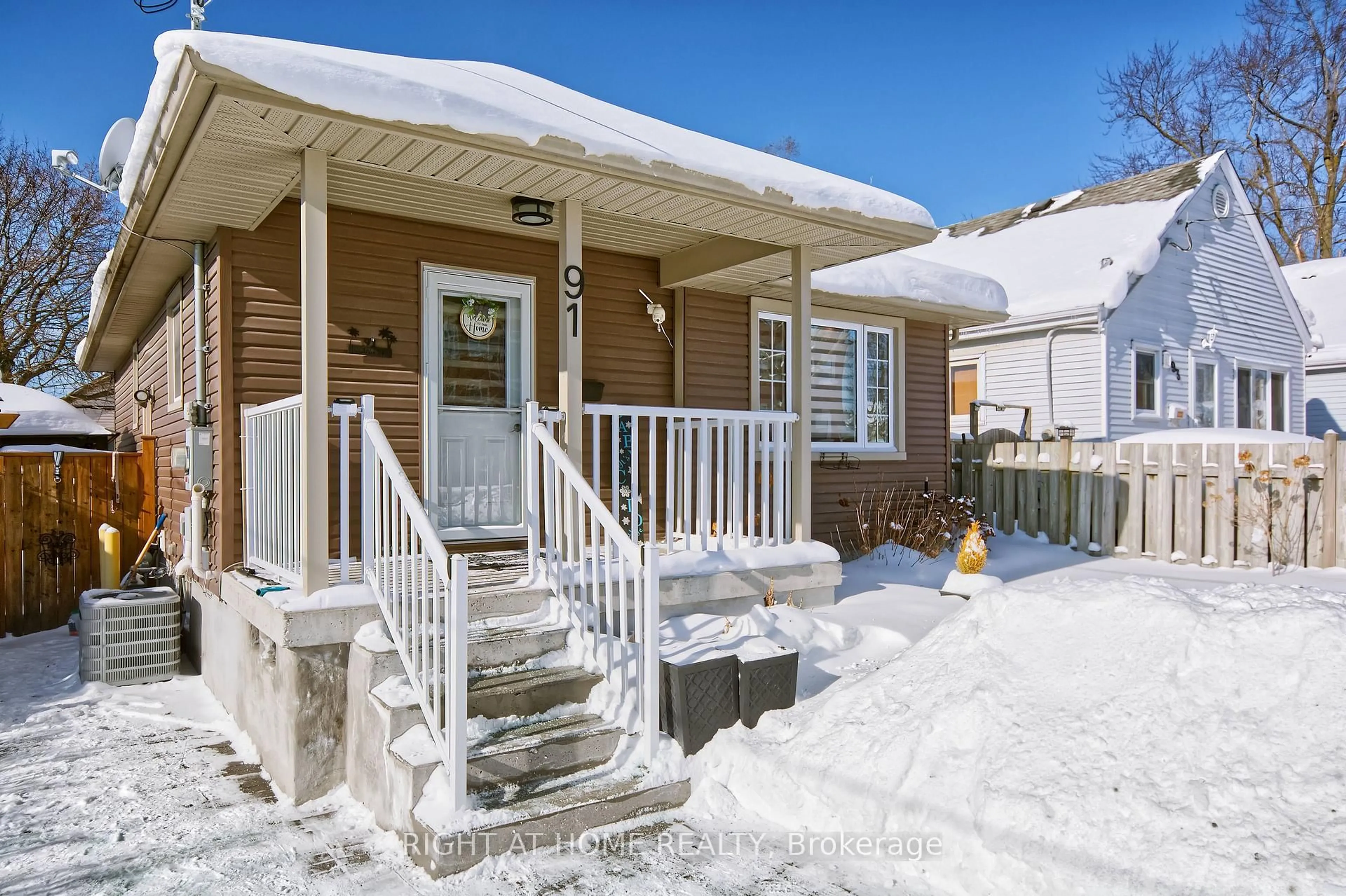 Unknown for 91 Elgin St, London East Ontario N5Z 2T4