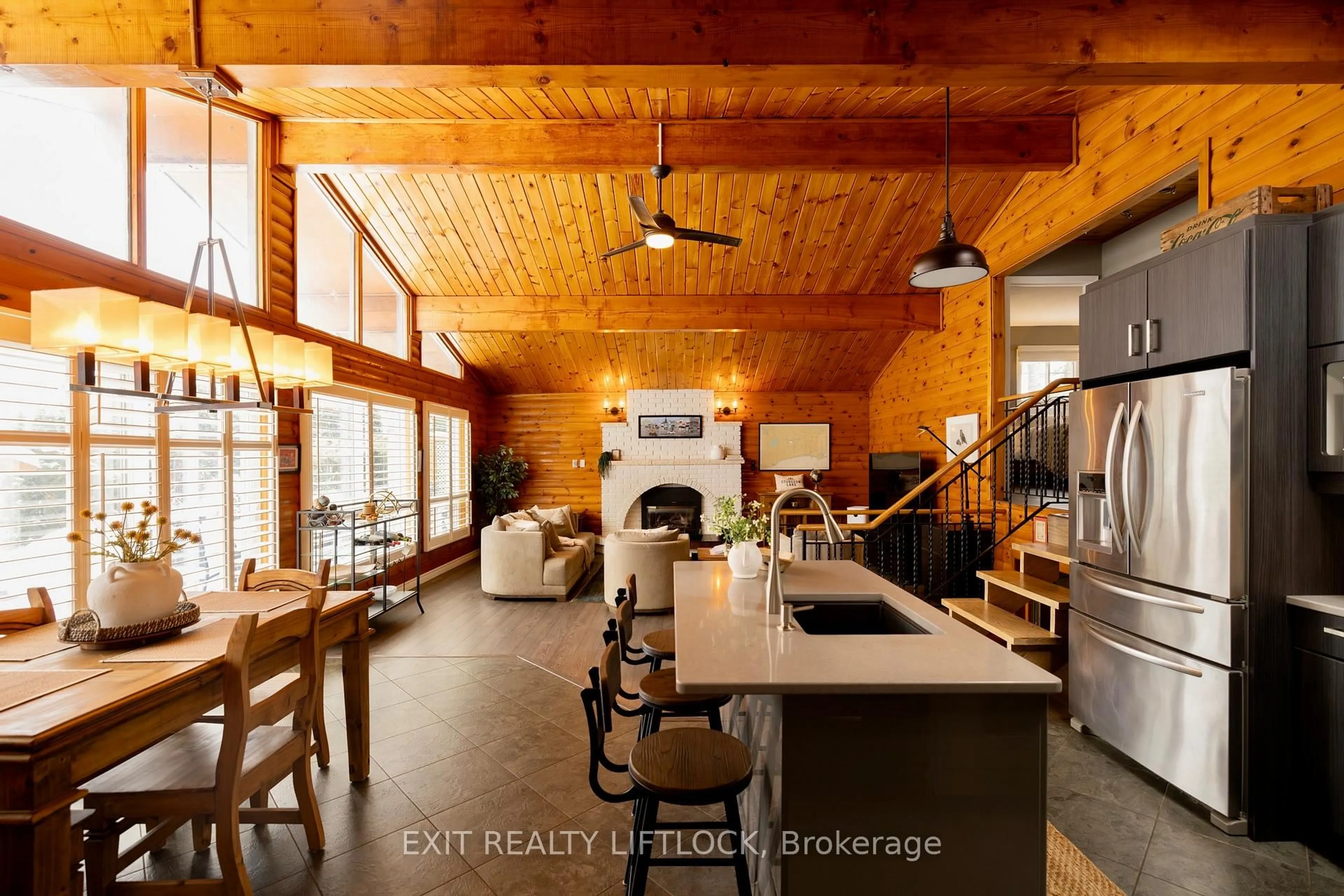 Unknown for 231 Front St, Kawartha Lakes Ontario K0M 1A0