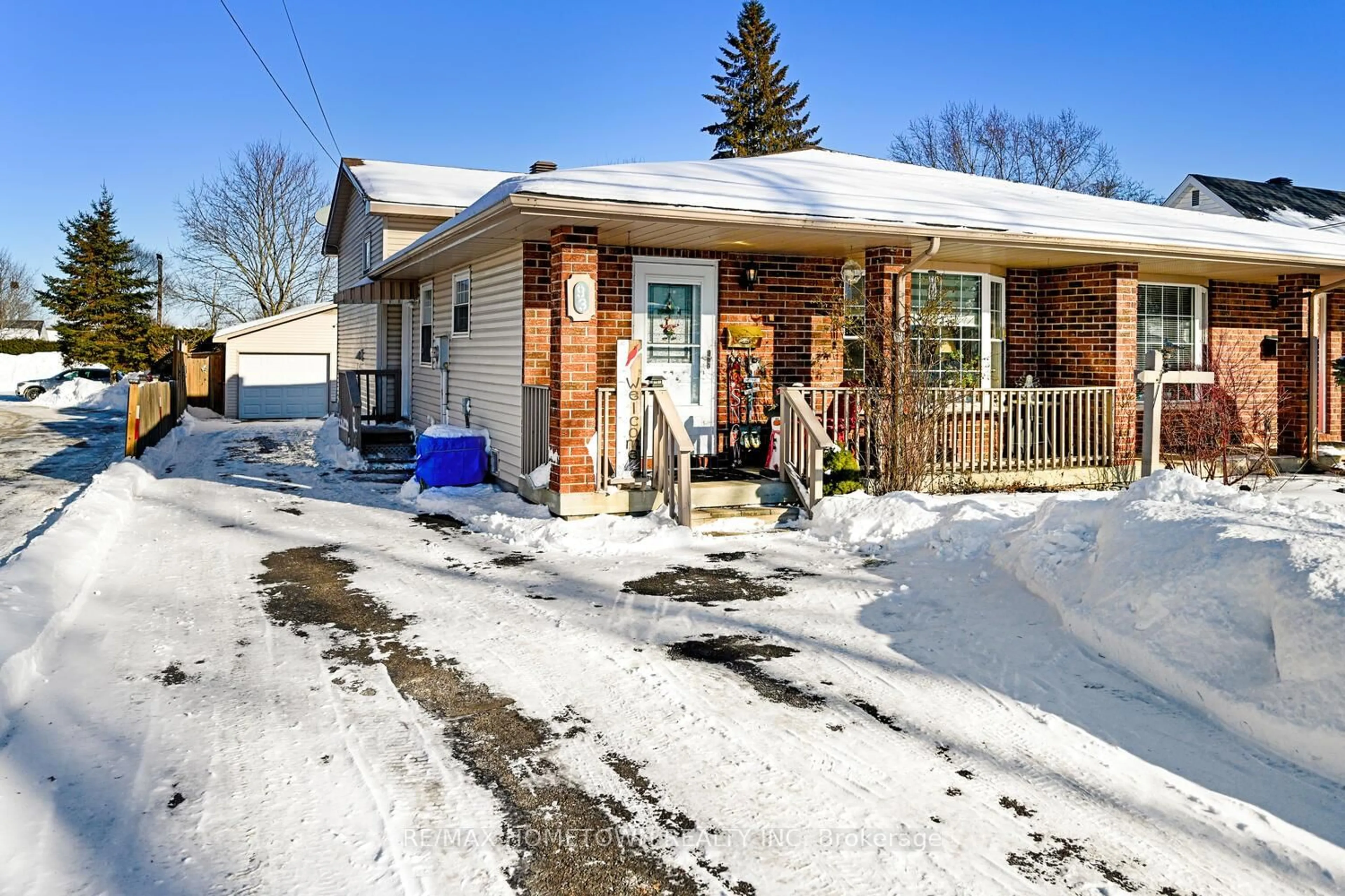 Unknown for 93 Windsor Dr, Brockville Ontario K6V 3H7