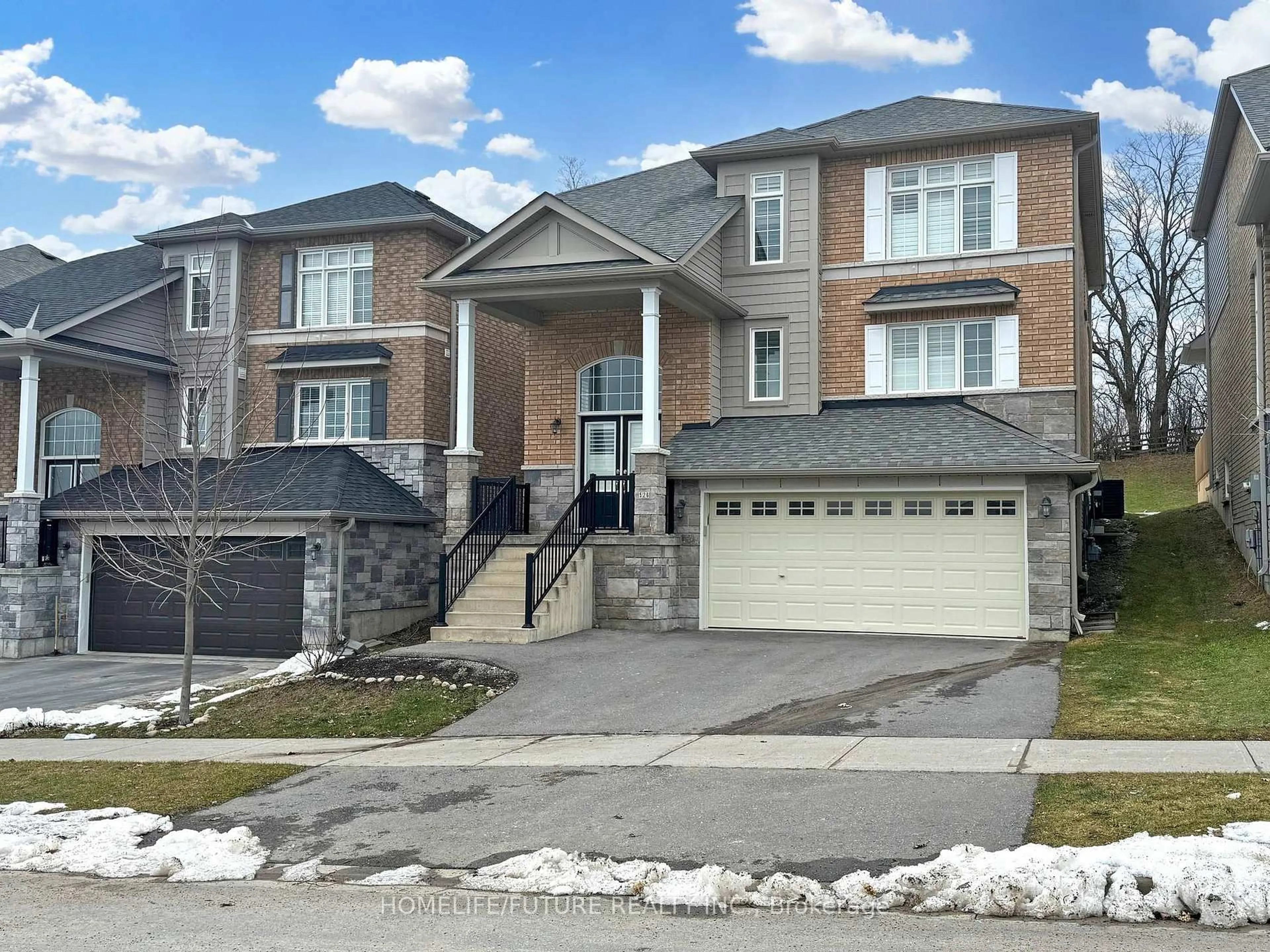 Home with brick exterior material, street for 526 Joslin St, Peterborough Ontario K9J 0H9