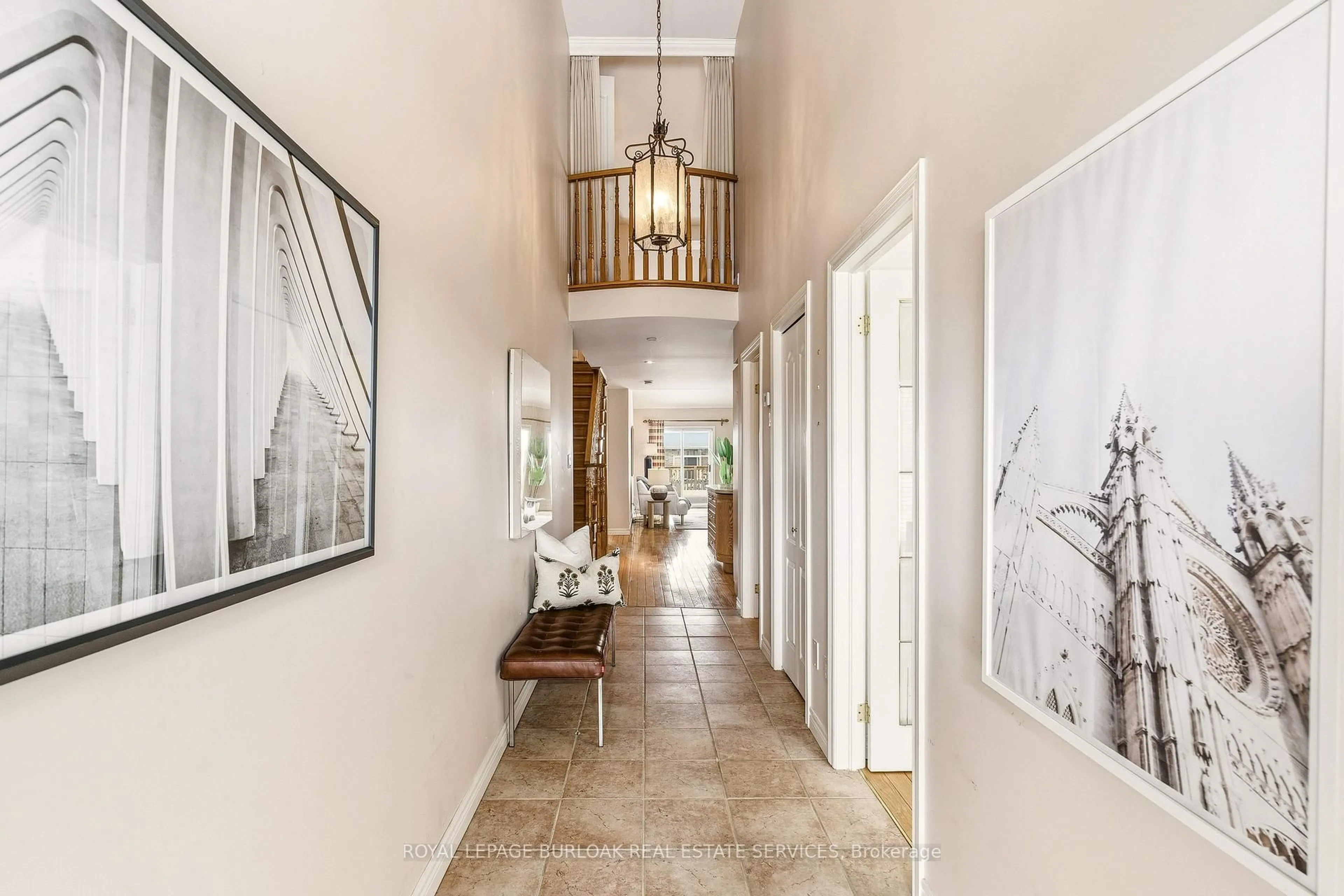 Indoor foyer for 47 Main St #30, Hamilton Ontario L9H 2P7