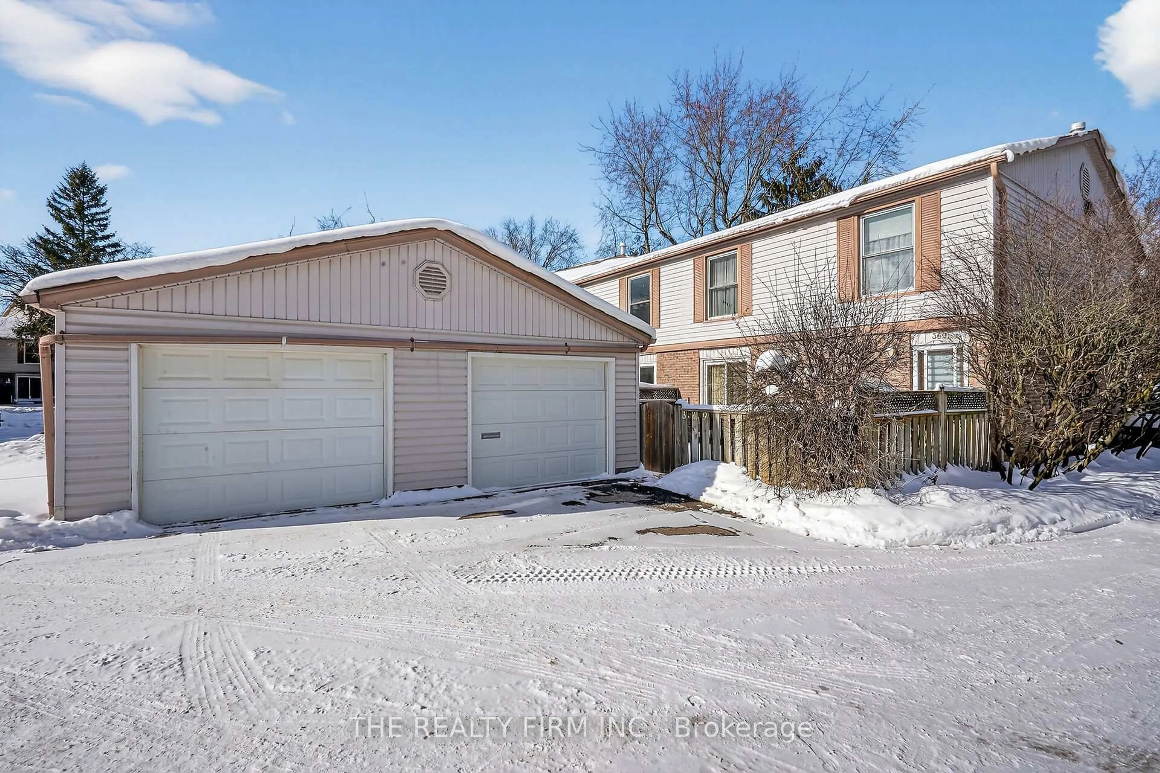 Unknown for 369 Everglade Cres, London North Ontario N6H 4M8