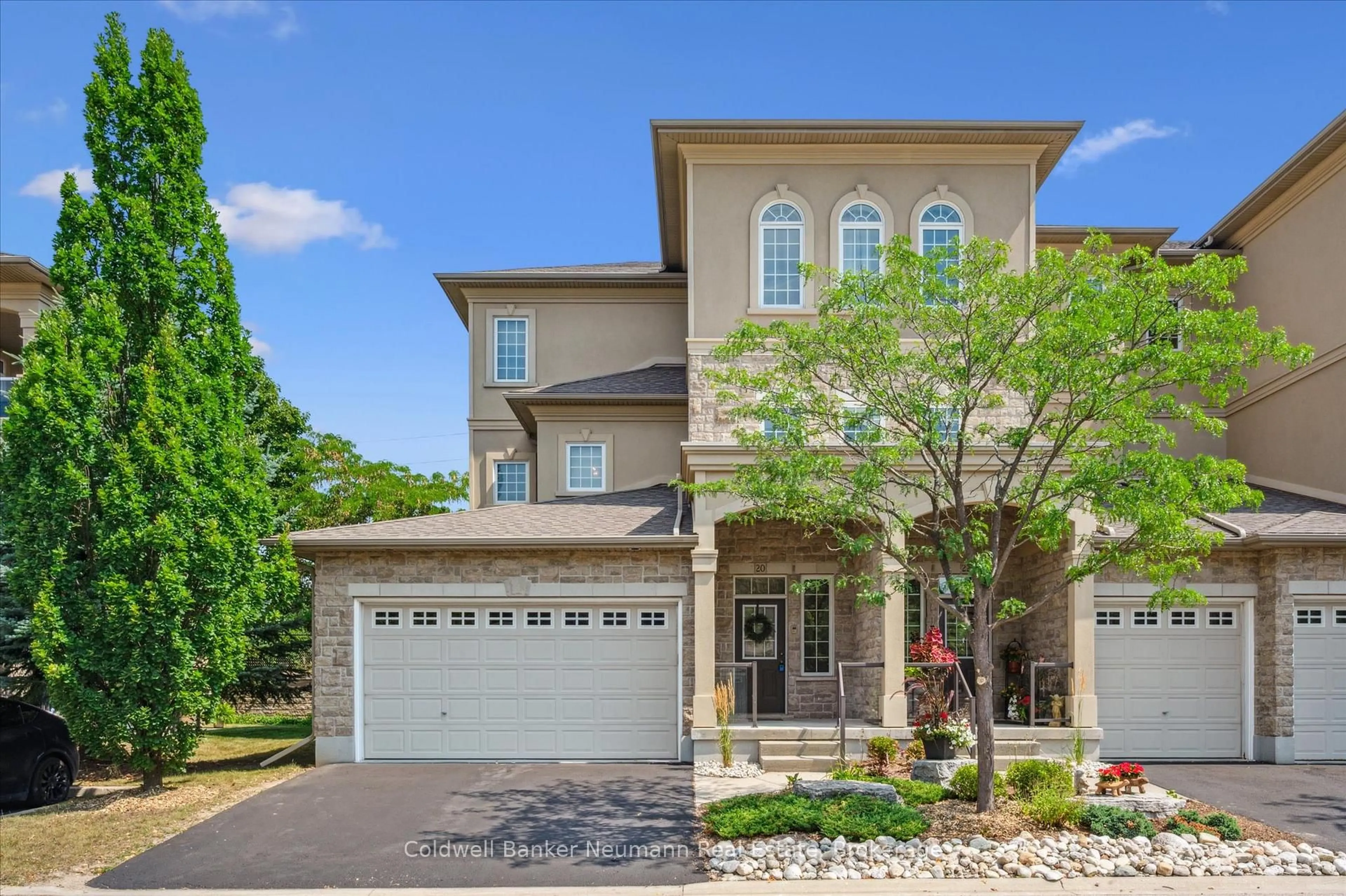 Home with brick exterior material, street for 255 Summerfield Dr #20, Guelph Ontario N1L 0E1