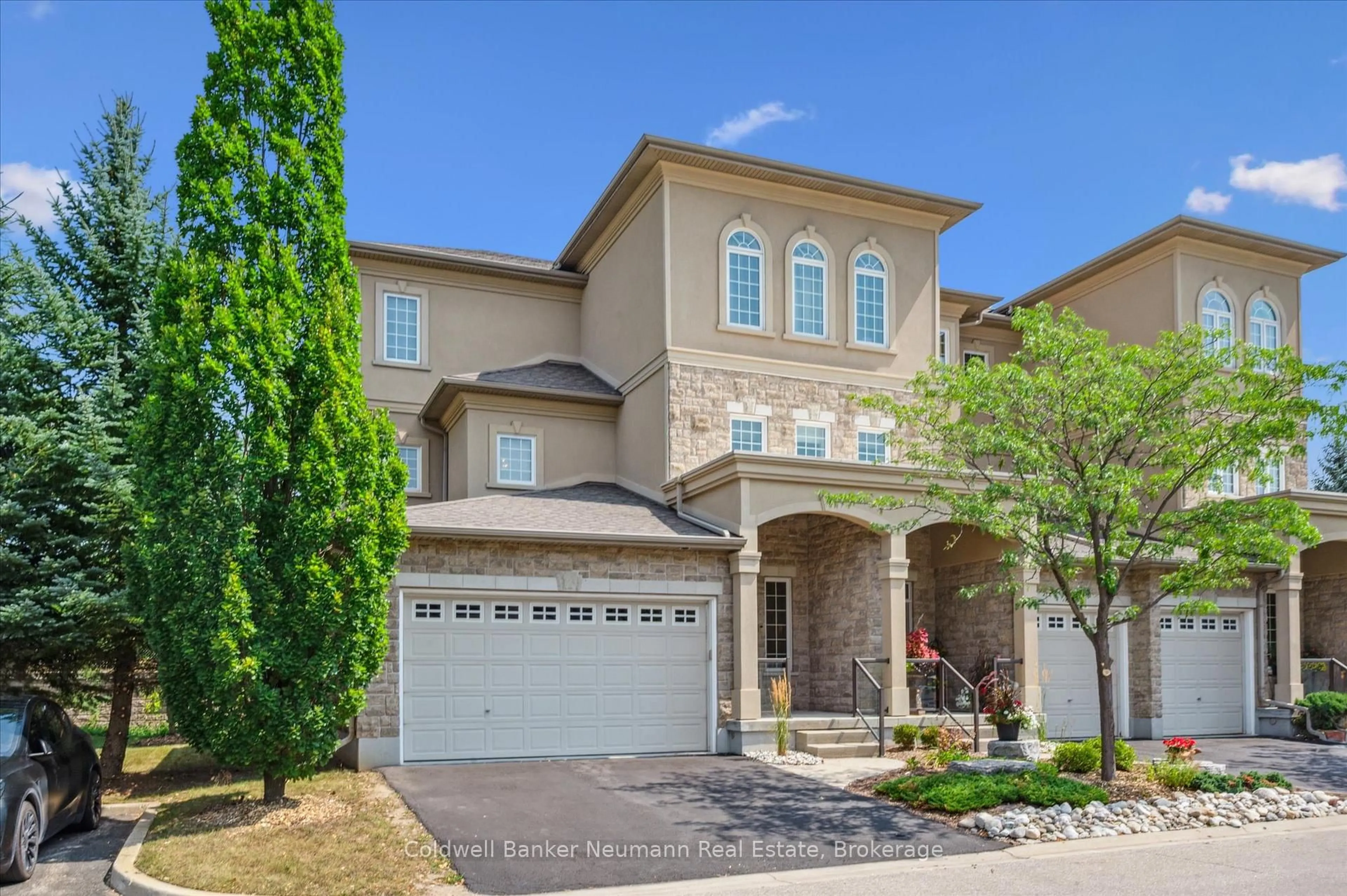 Home with brick exterior material, street for 255 Summerfield Dr #20, Guelph Ontario N1L 0E1