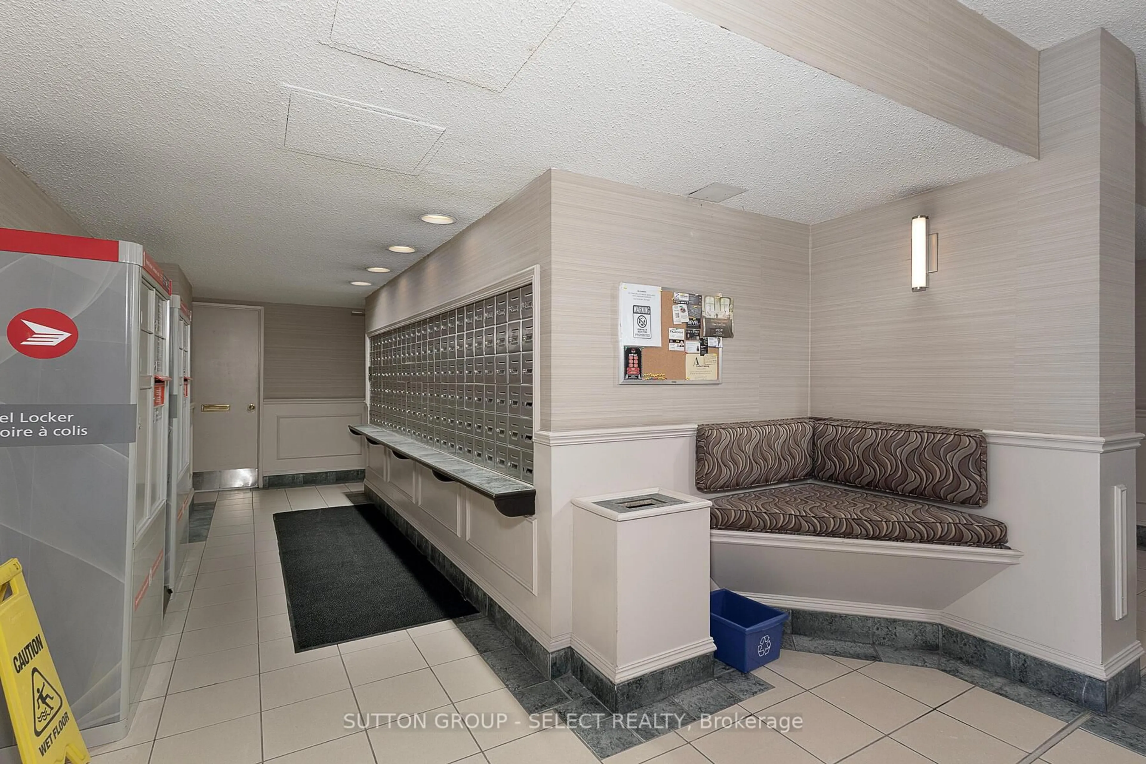 Unknown for 363 Colborne St #304, London East Ontario N6B 3N3