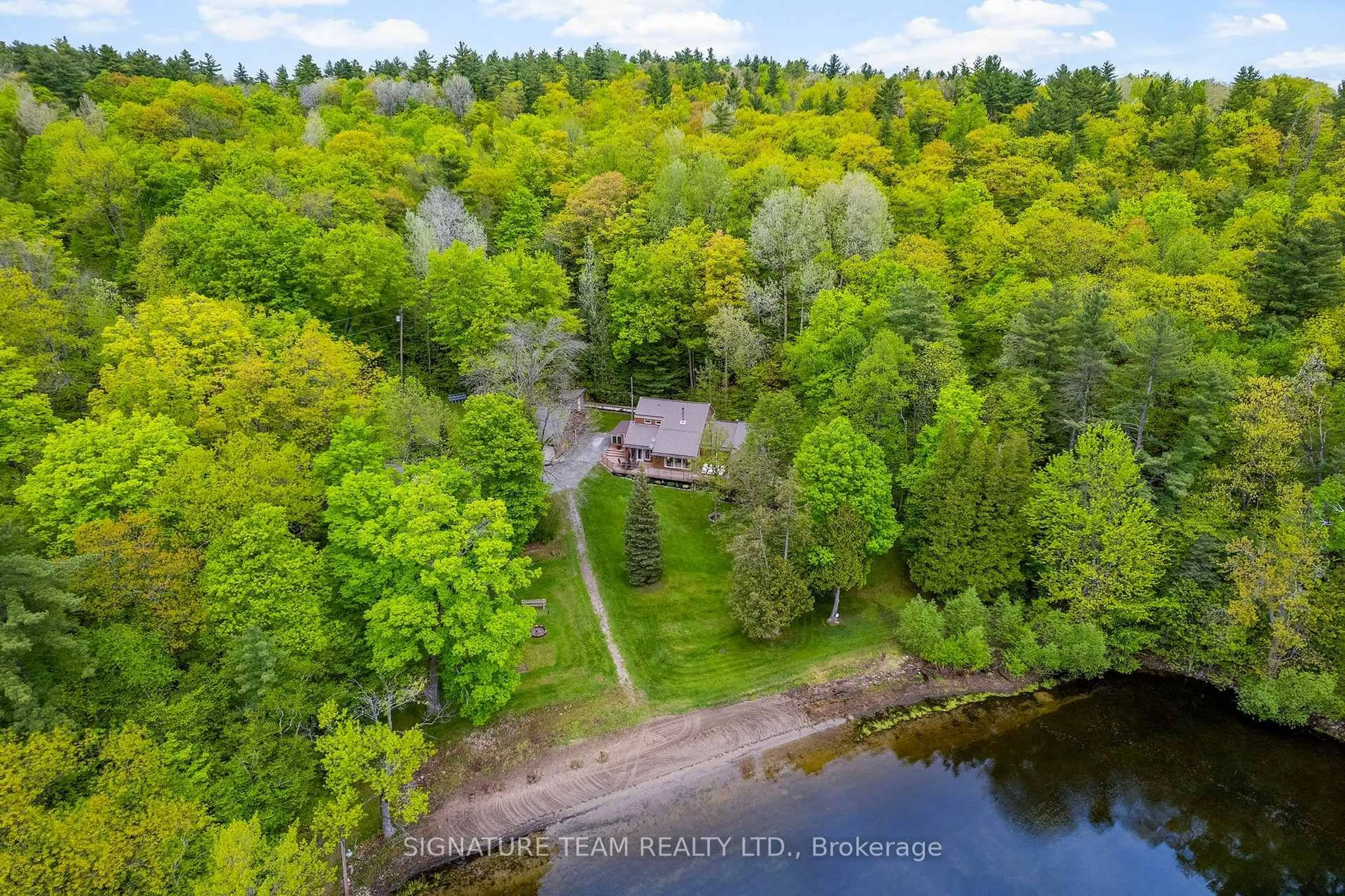 A pic from outside/outdoor area/front of a property/back of a property/a pic from drone, water/lake/river/ocean view for 585b Two Mile Tr, Pembroke Ontario K8A 6W3