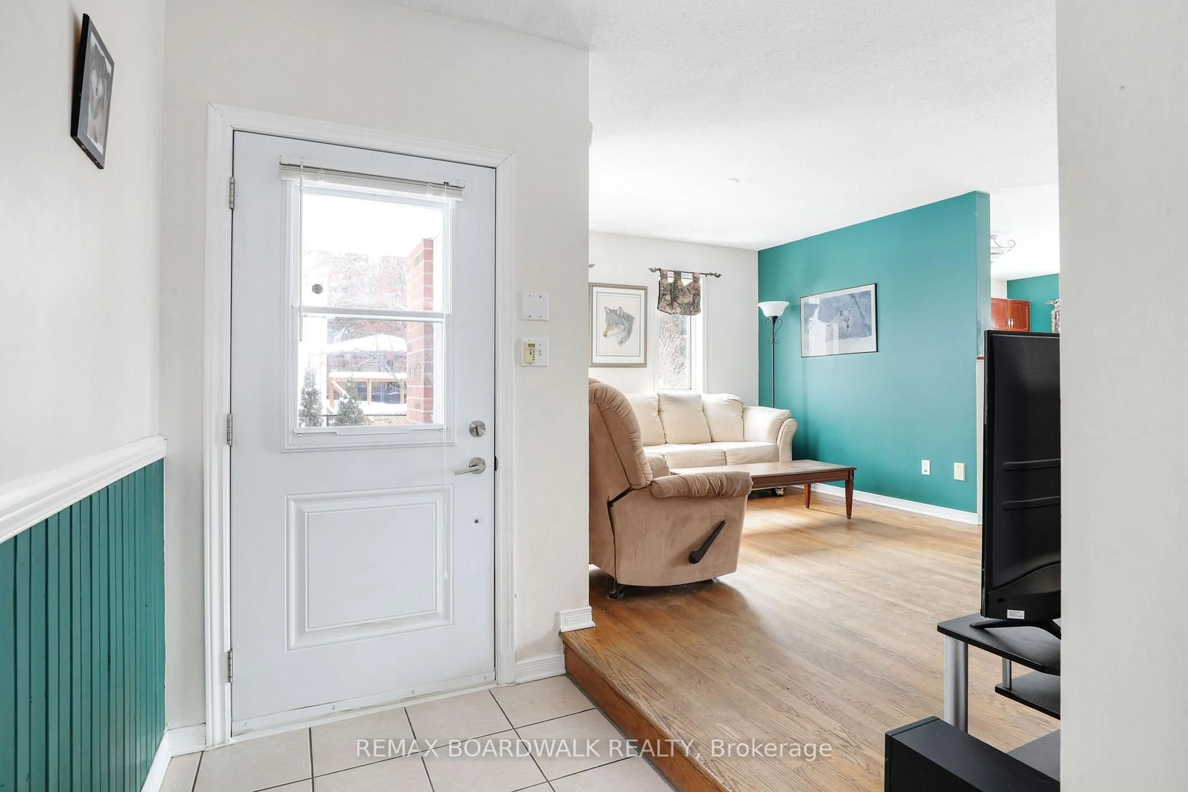 Unknown for 91 Whalings Circ, Stittsville Ontario K2S 1S4