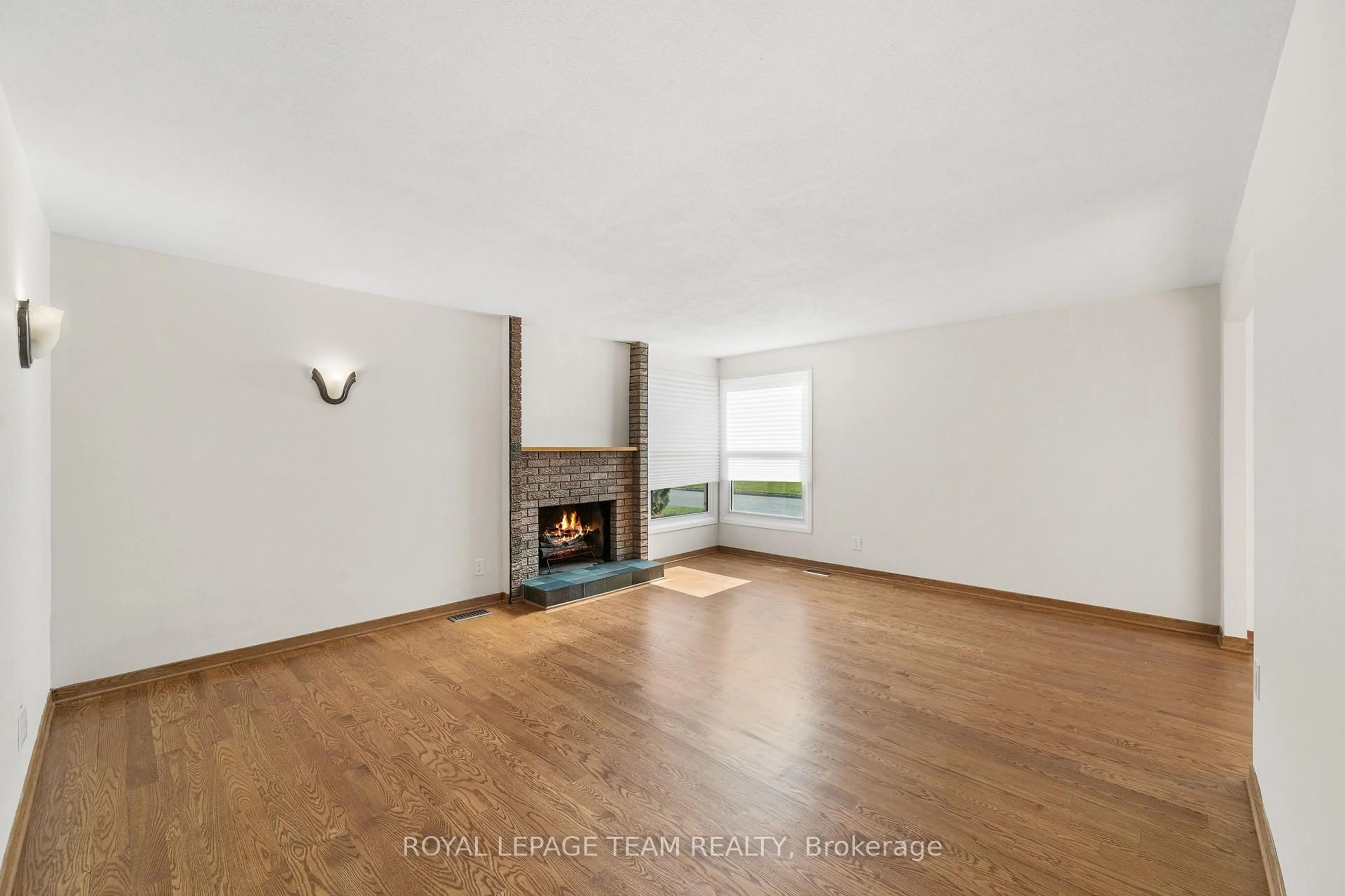 A pic of a room for 47 KIDGROVE Gdns, Ottawa Ontario K2G 3W7