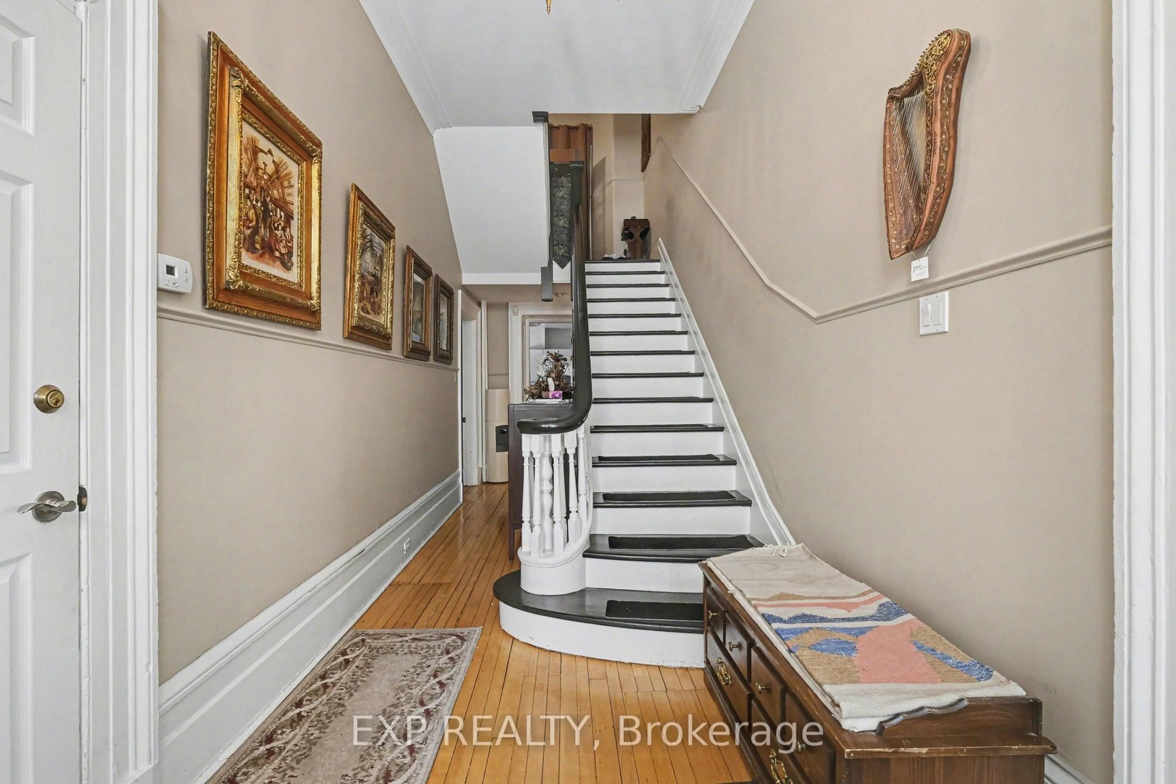 Unknown for 149 Daly Ave, Ottawa Ontario K1N 6E8