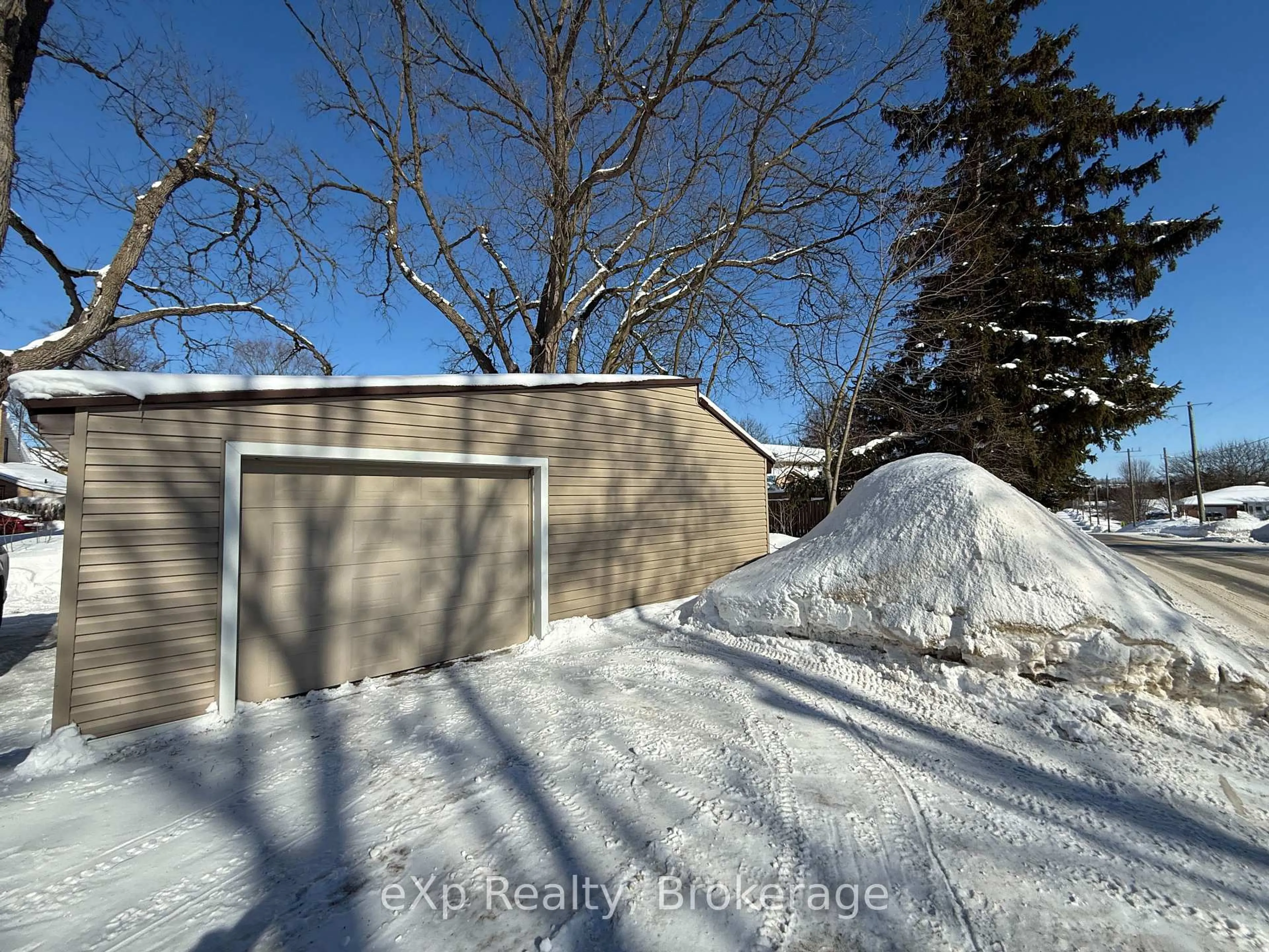 Unknown for 630 GIBSON St, Brockton Ontario N0G 2V0