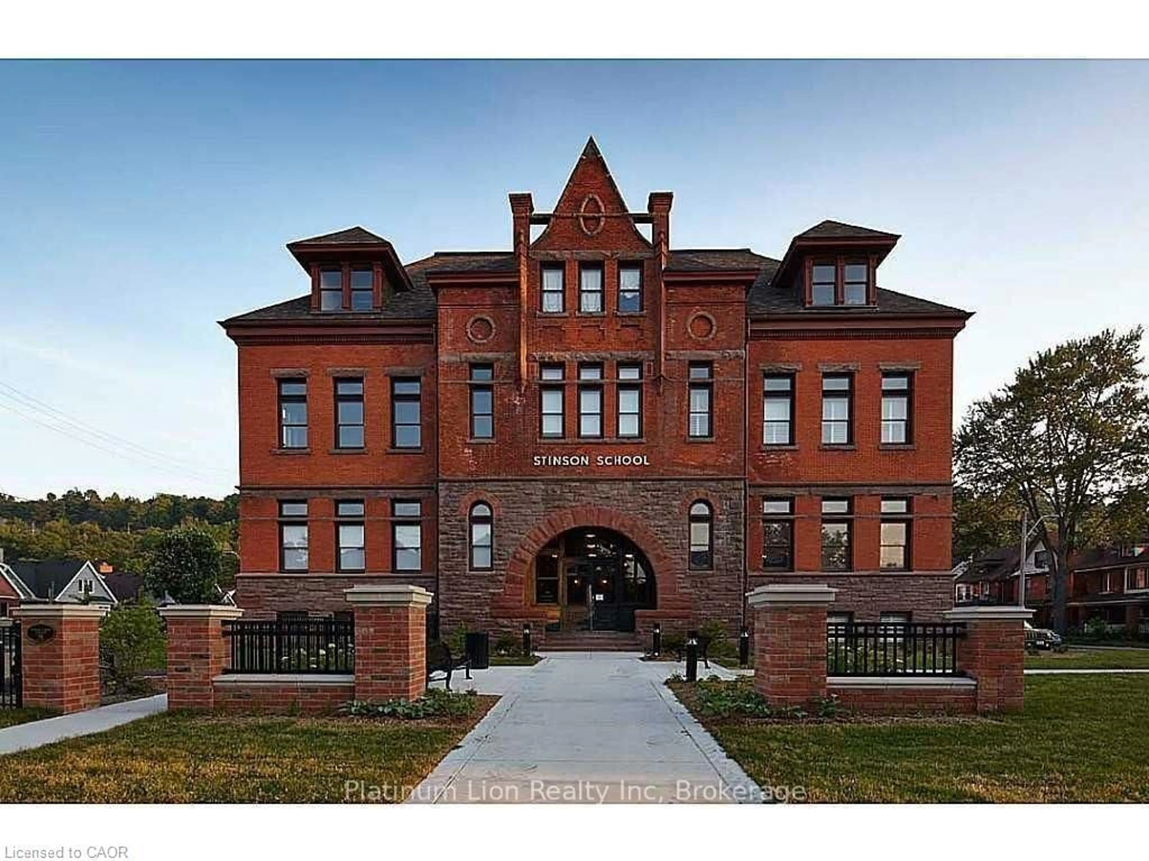 Home with brick exterior material, building for 200 Stinson St #211, Hamilton Ontario L8N 4J5