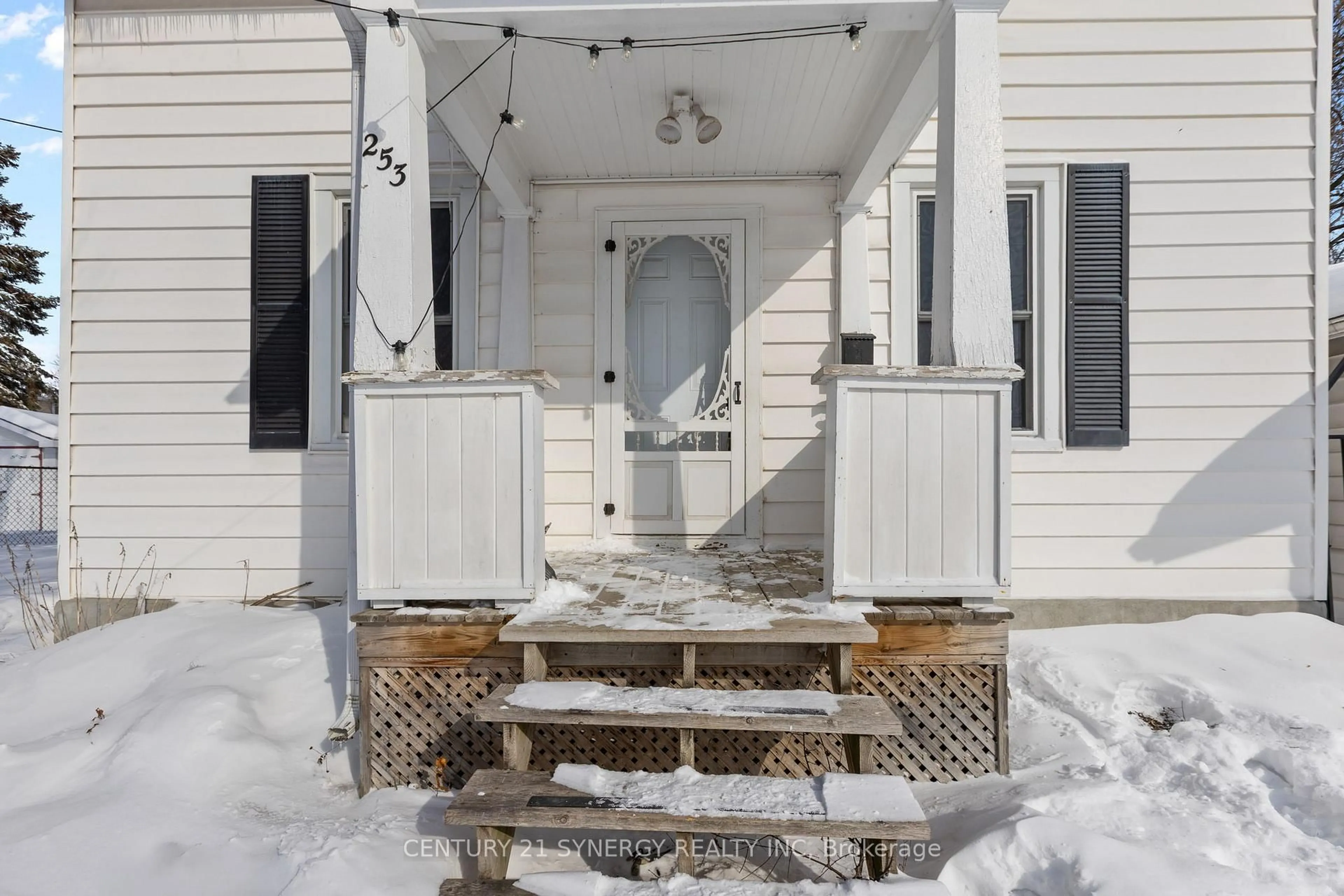 Unknown for 253 Alicia St, Arnprior Ontario K7S 1H3