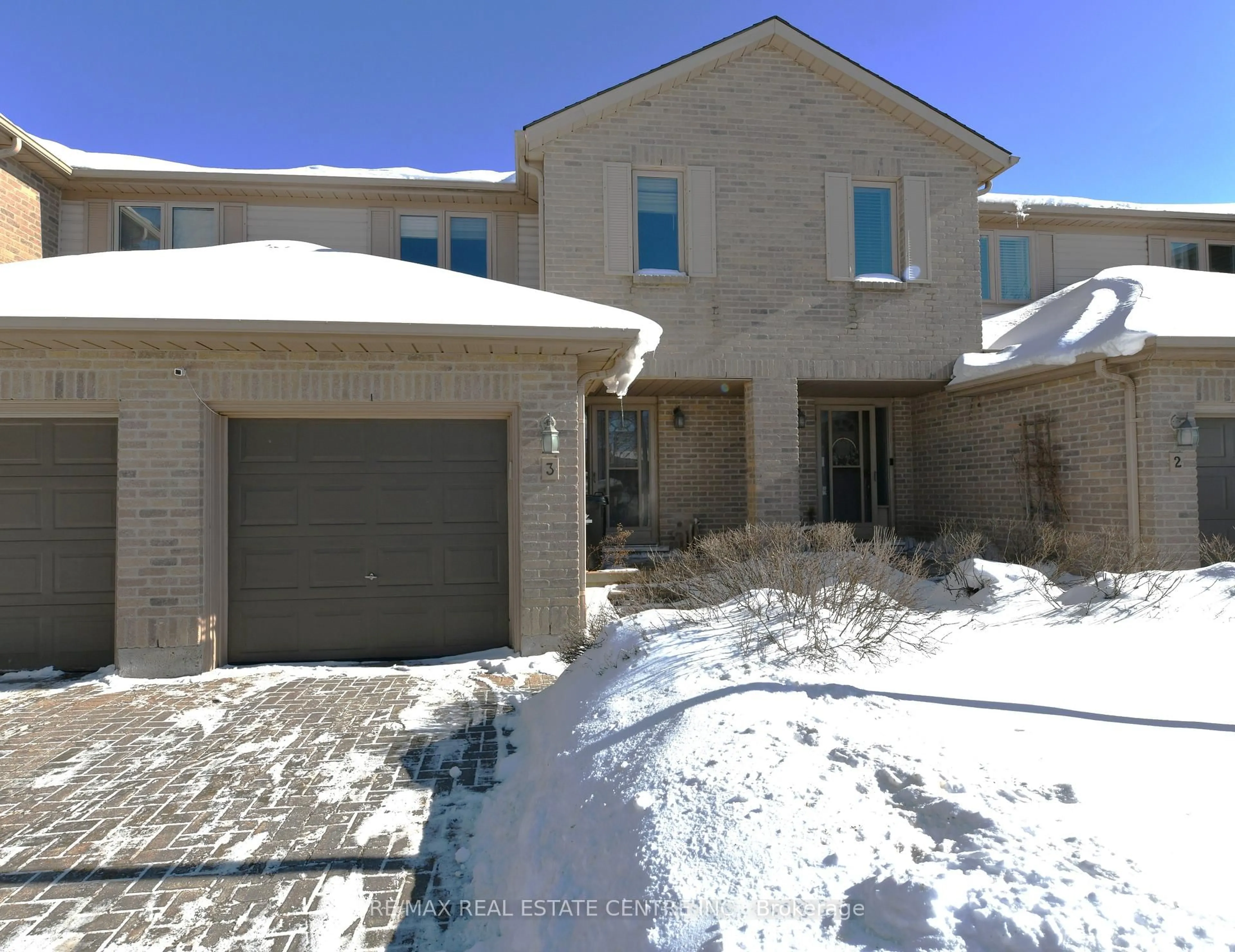 Home with brick exterior material, street for 230 Blackhorne Dr #3, Kitchener Ontario N2E 1Z4