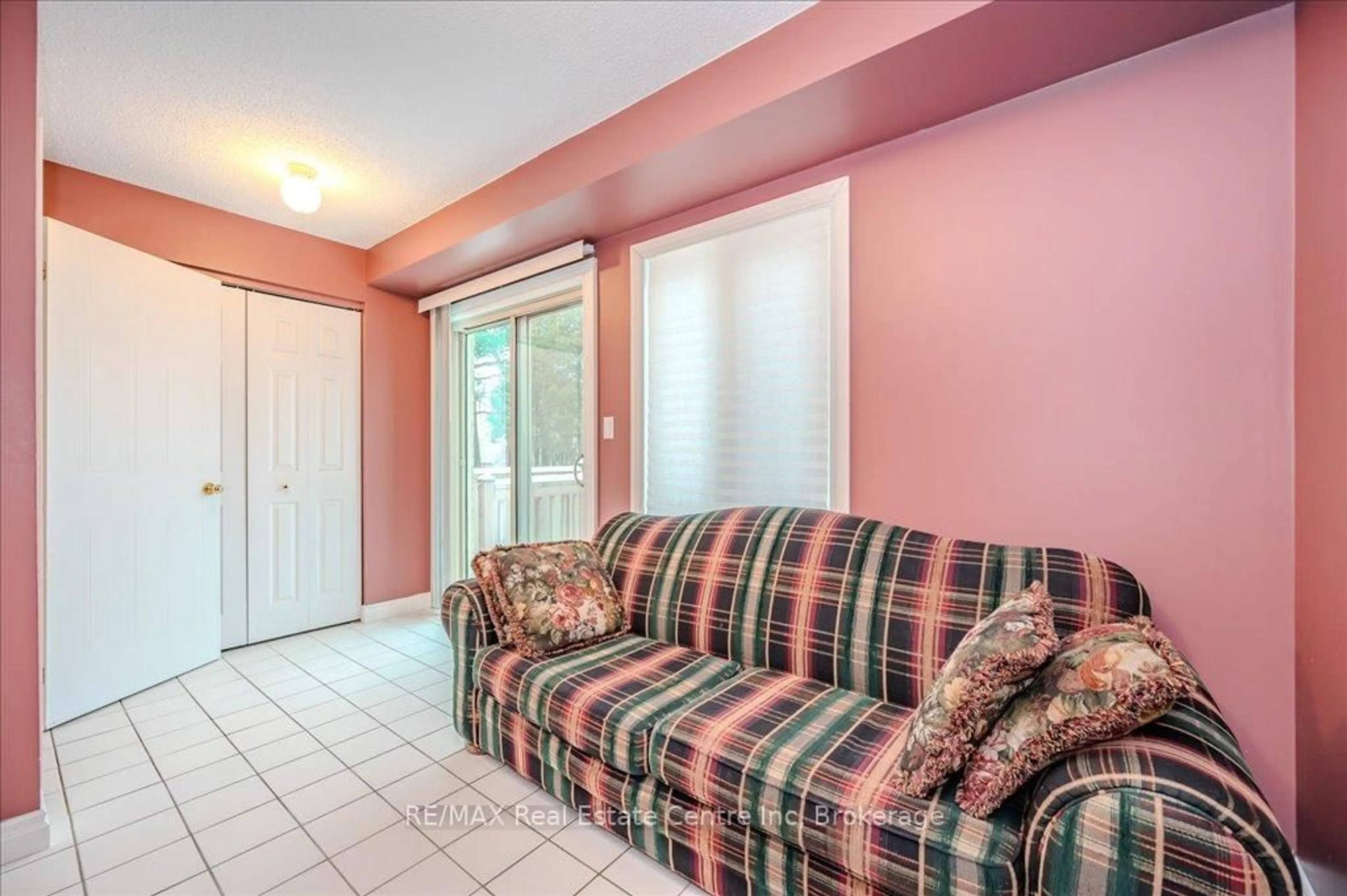 Living room with furniture, unknown for 302 College Ave #4, Guelph Ontario N1G 4T6