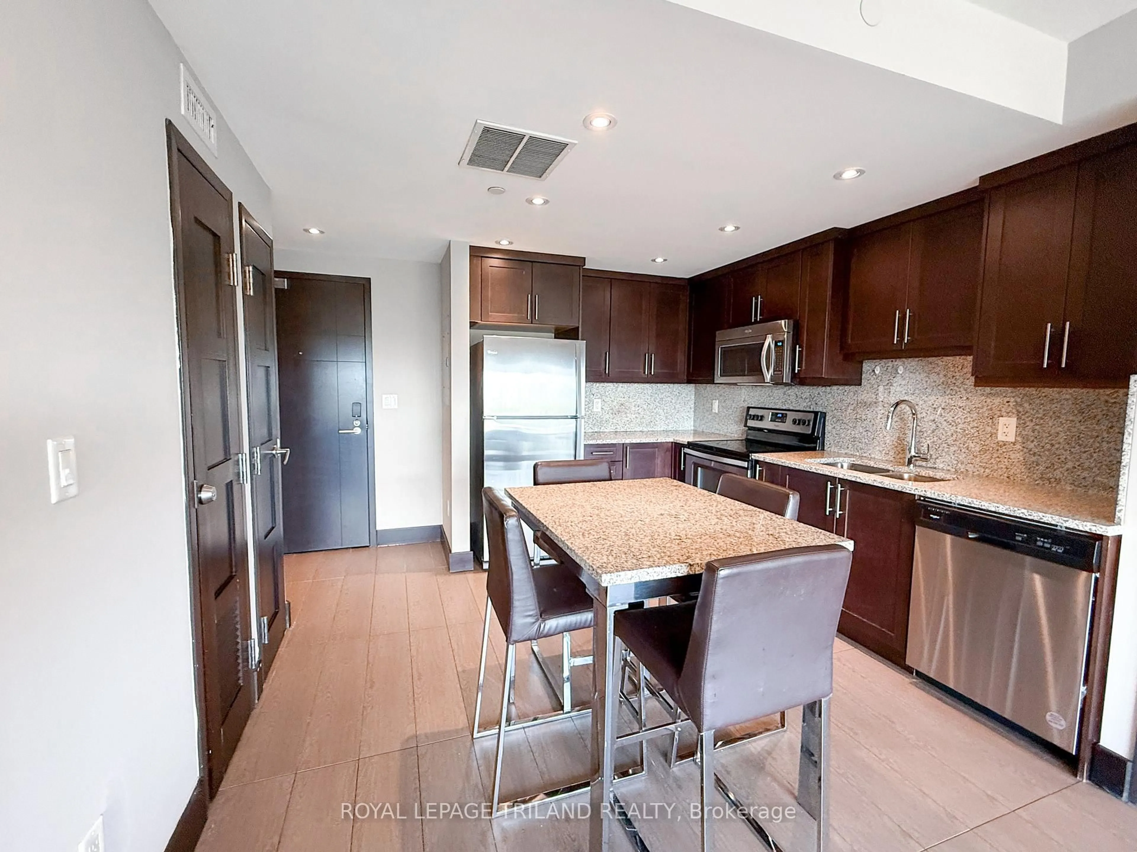Open concept kitchen, unknown for 1235 Richmond St #1116, London East Ontario N6A 0C1