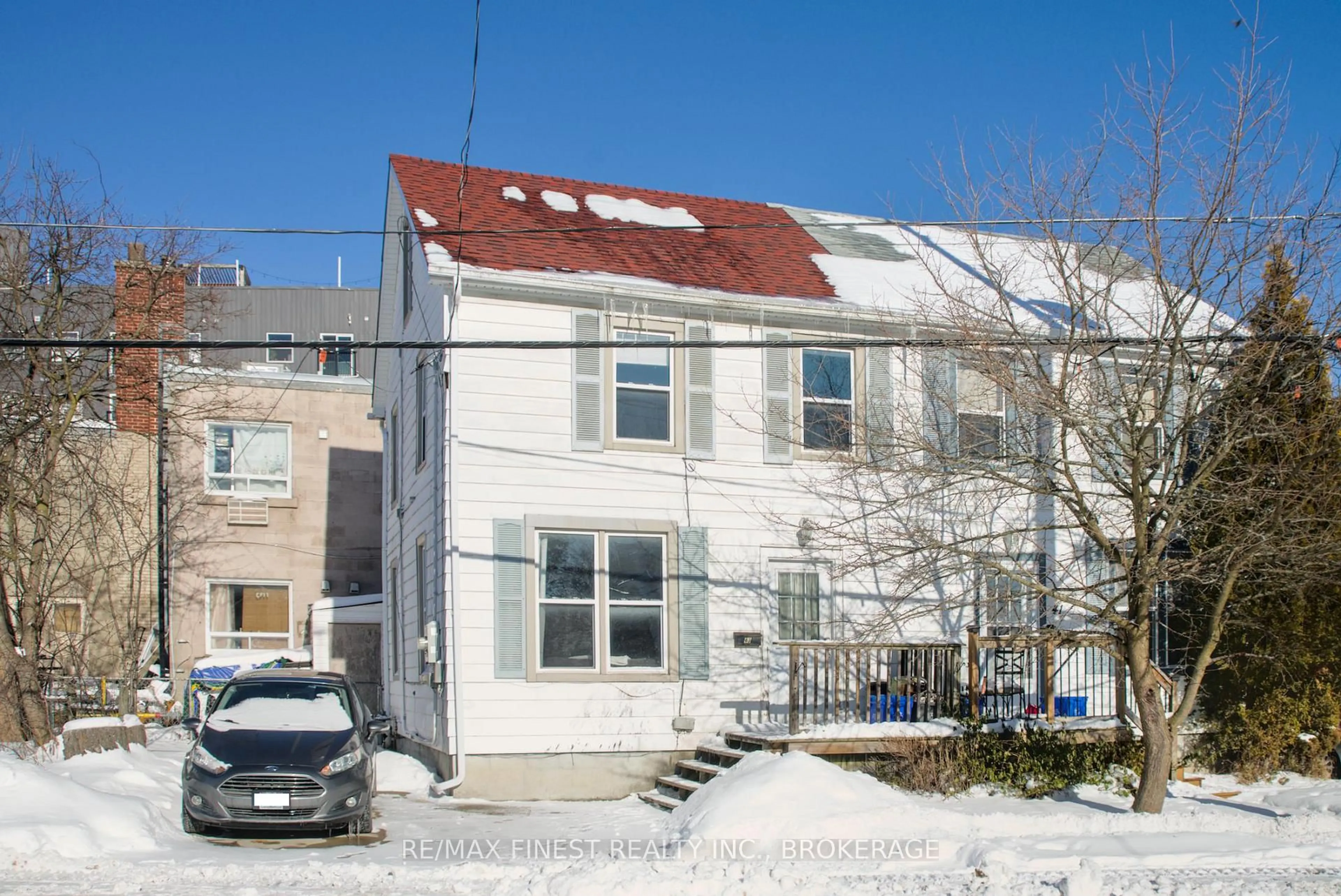 Unknown for 43 Durham St, Kingston Ontario K7L 1J2