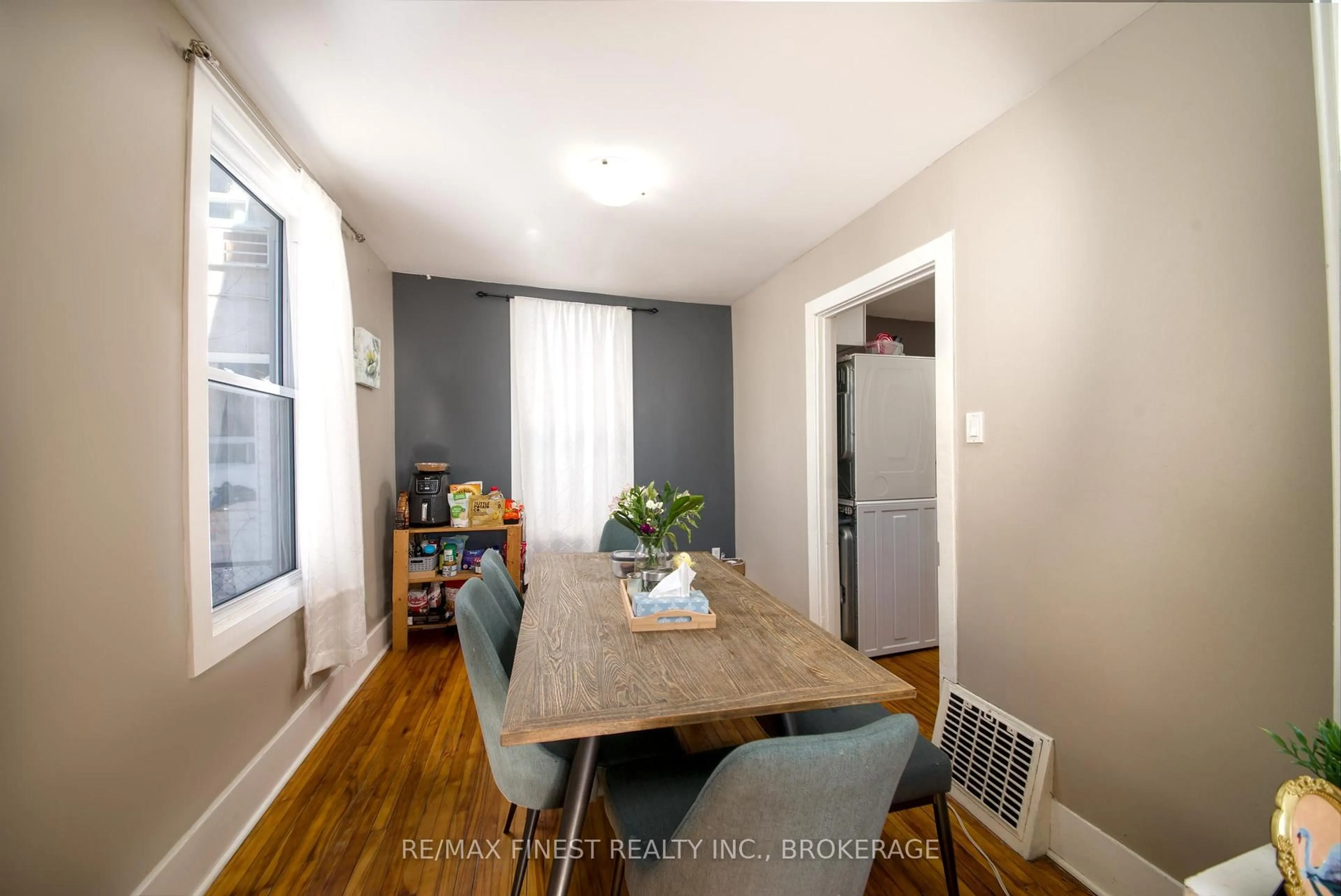 Dining room, wood/laminate floor for 43 Durham St, Kingston Ontario K7L 1J2
