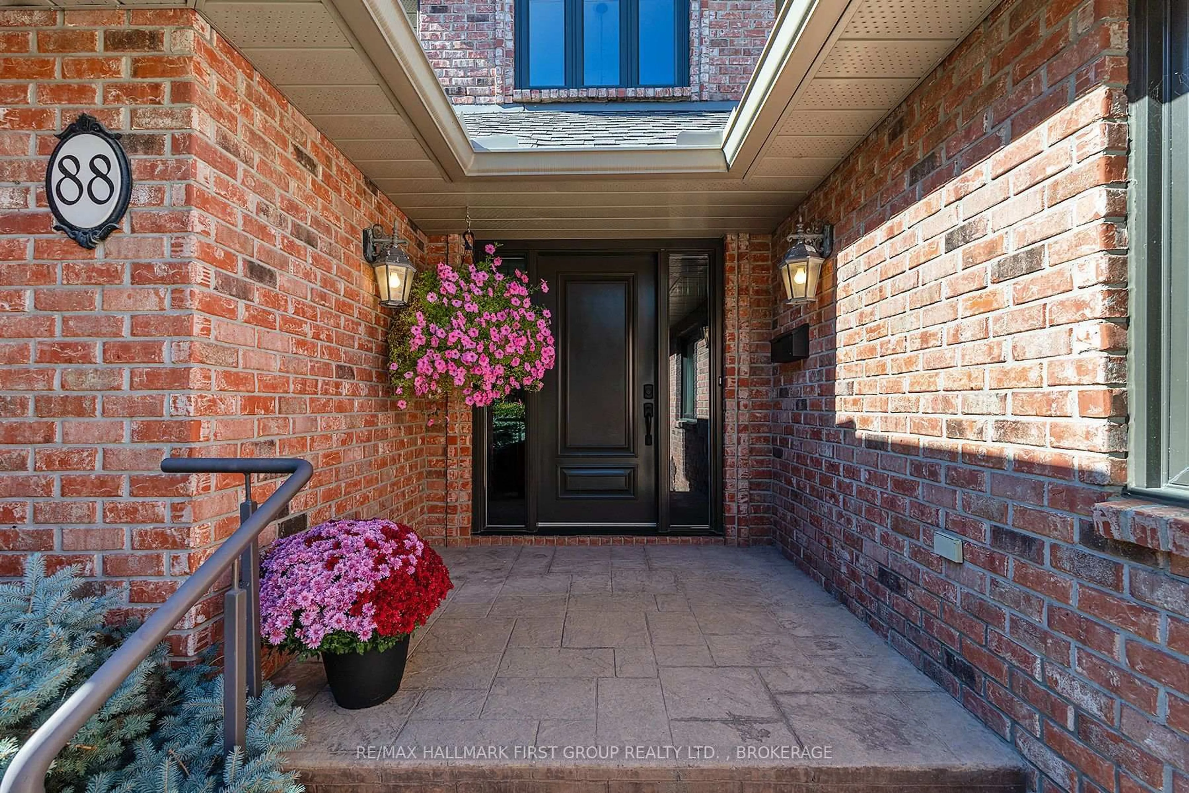 Indoor entryway for 88 Point St. Mark Dr, Kingston Ontario K7K 6X8