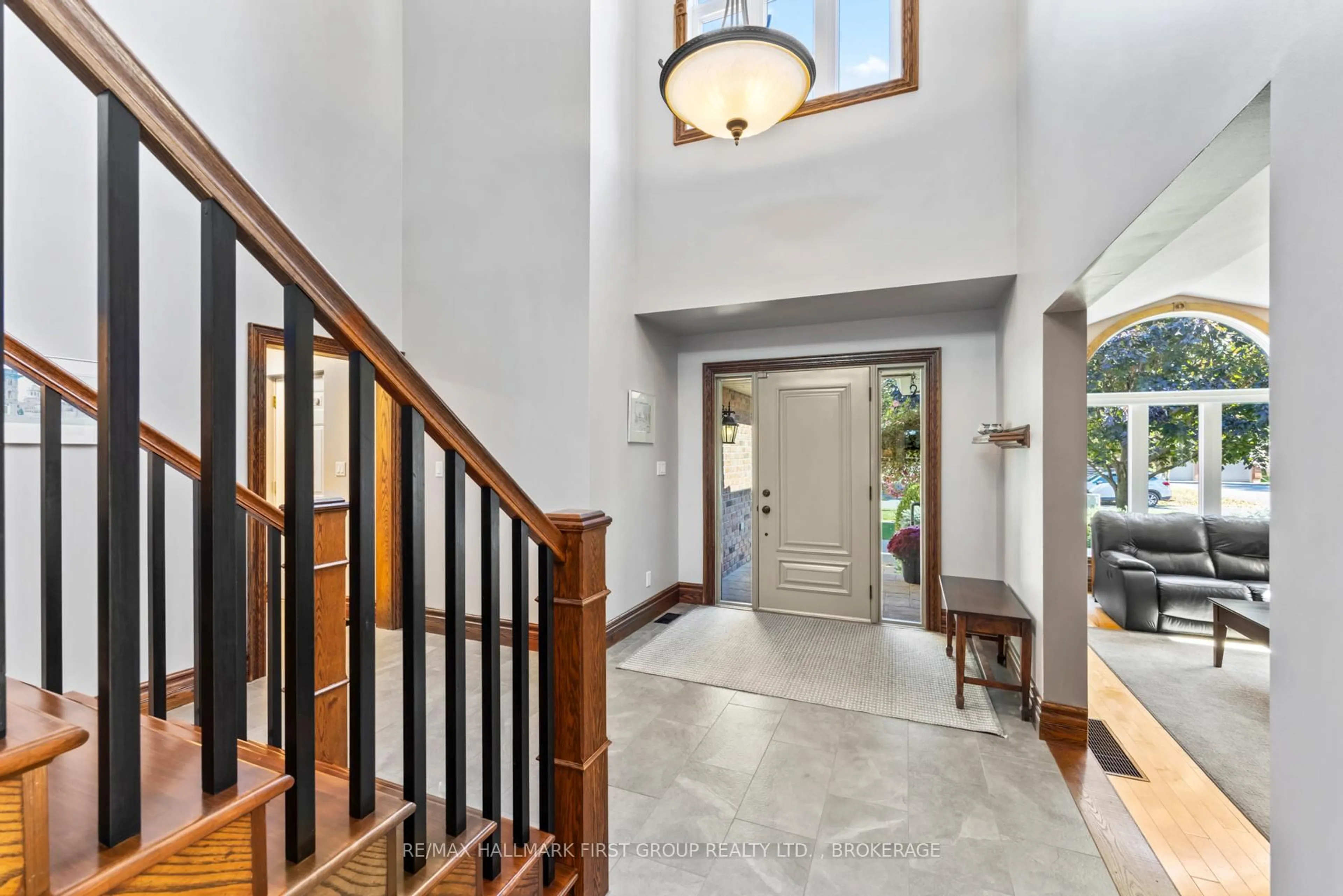 Indoor foyer for 88 Point St. Mark Dr, Kingston Ontario K7K 6X8