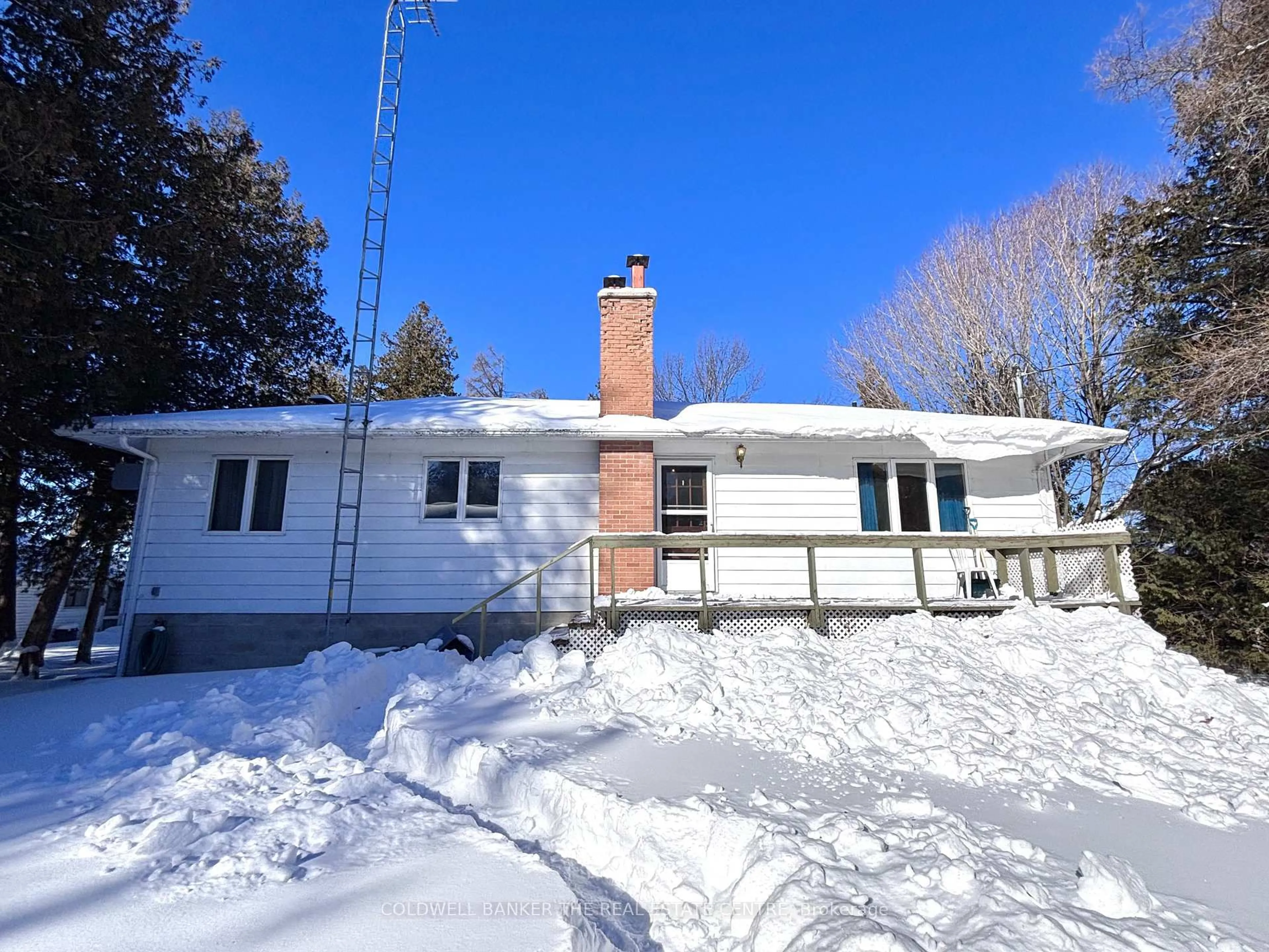 A pic from outside/outdoor area/front of a property/back of a property/a pic from drone, unknown for 54 Mason Lane, Kawartha Lakes Ontario K0M 1N0