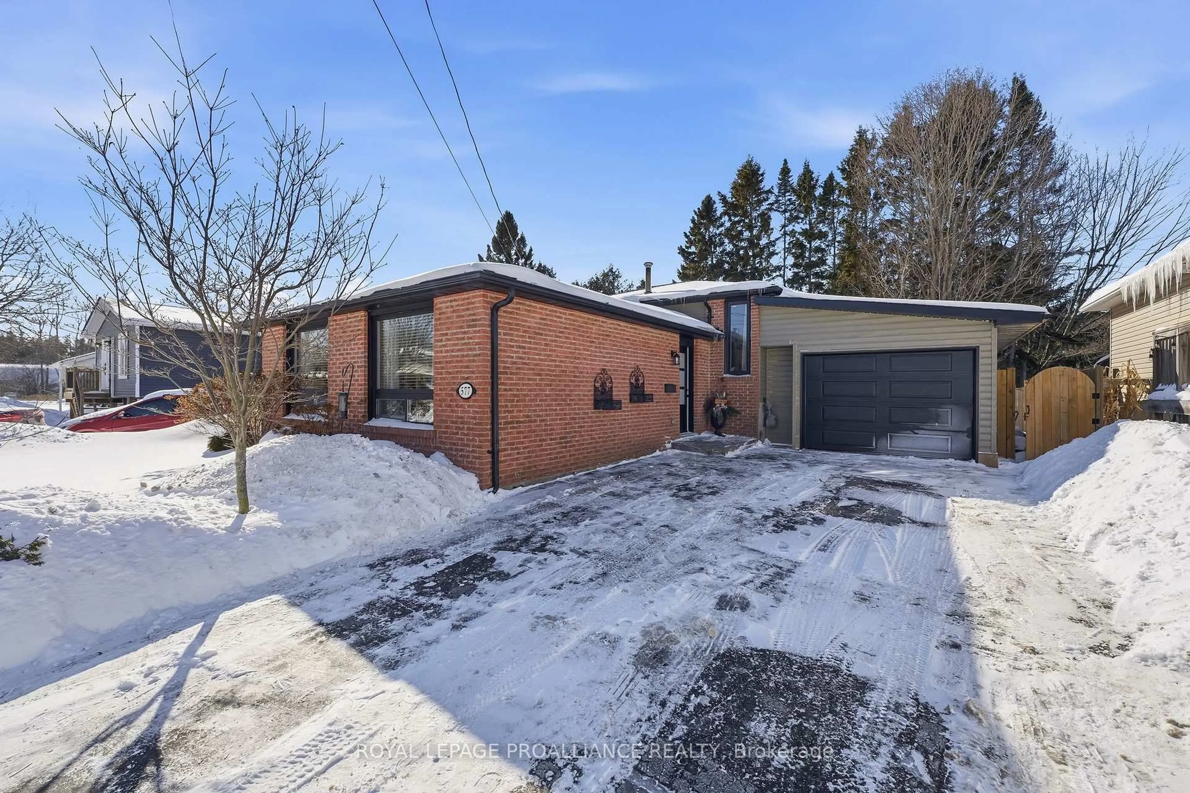 Home with brick exterior material, street for 577 Daintry Cres, Cobourg Ontario K9A 4X9