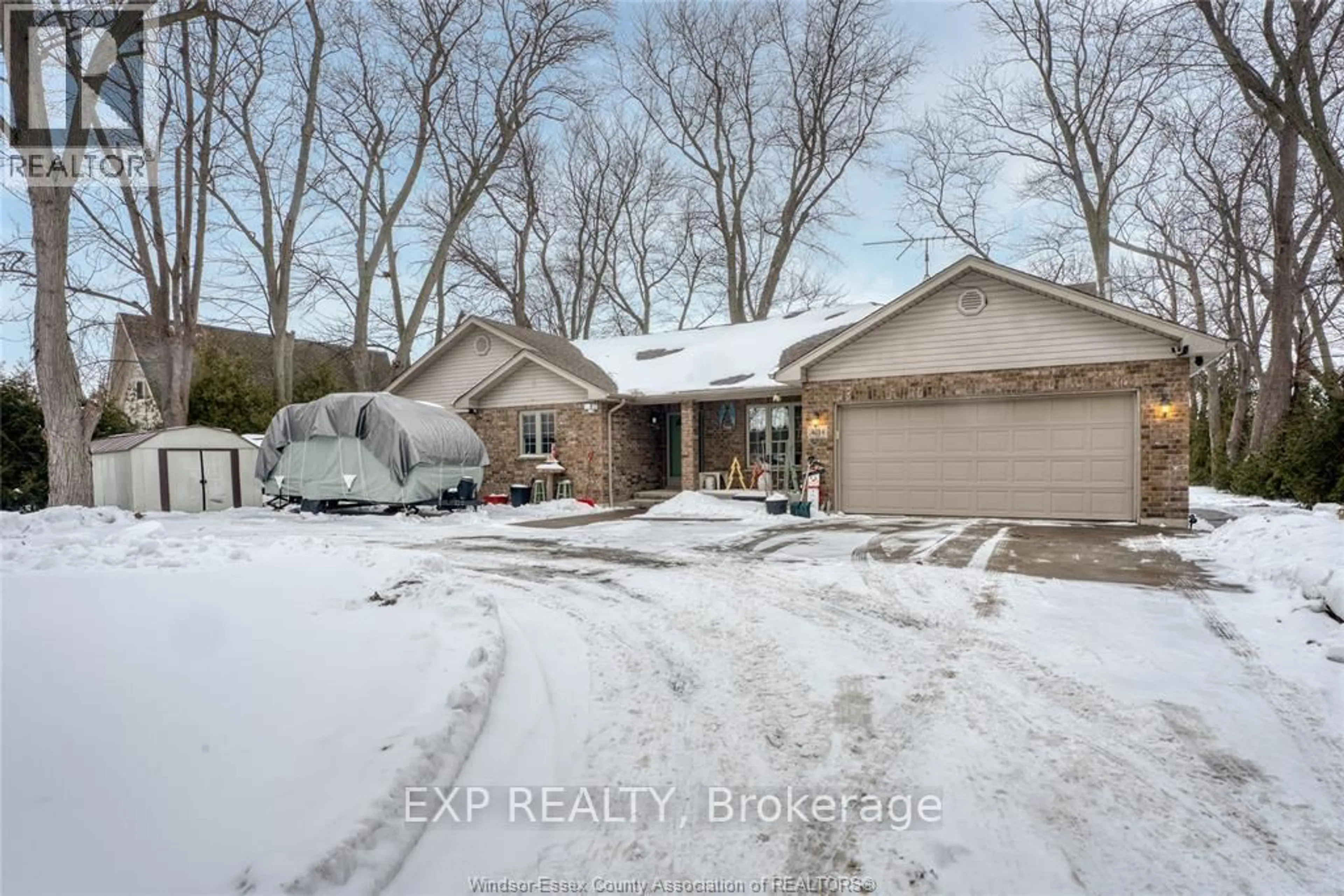 A pic from outside/outdoor area/front of a property/back of a property/a pic from drone, street for 3214 St. Clair Rd, Lakeshore Ontario N0R 1N0