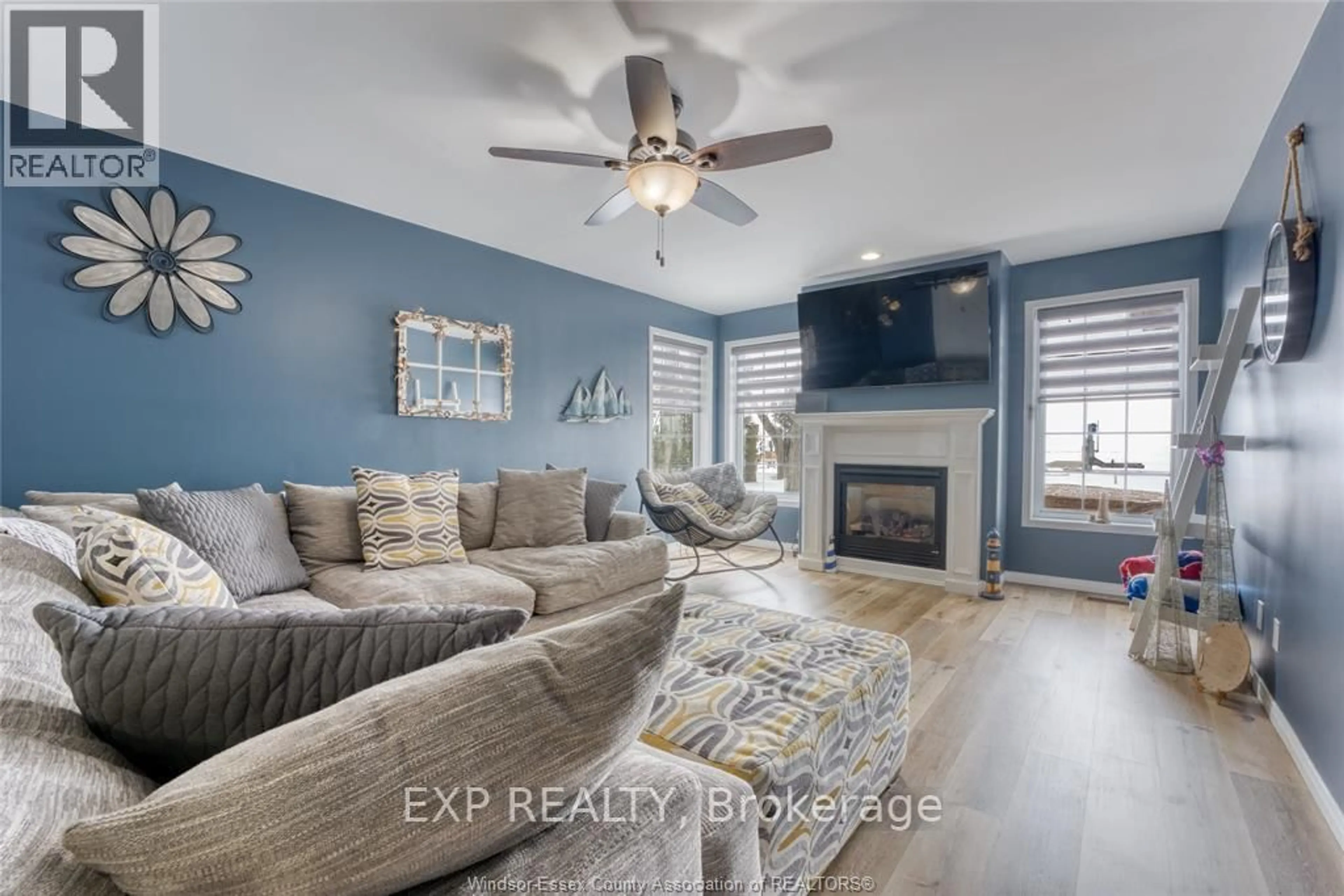 Living room with furniture, unknown for 3214 St. Clair Rd, Lakeshore Ontario N0R 1N0